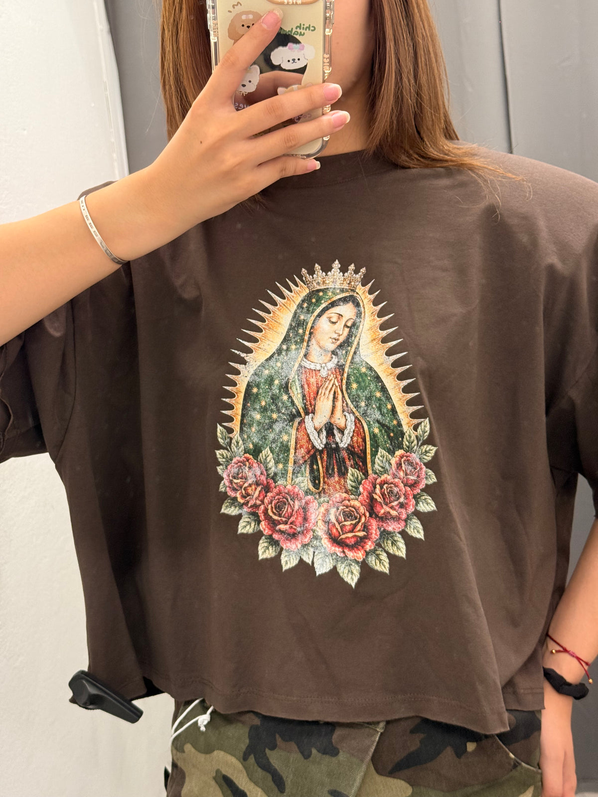 T-Shirt Crop Over Fit Con Spalle Imbottite Con Fantasia JUST WEST FGD MODA