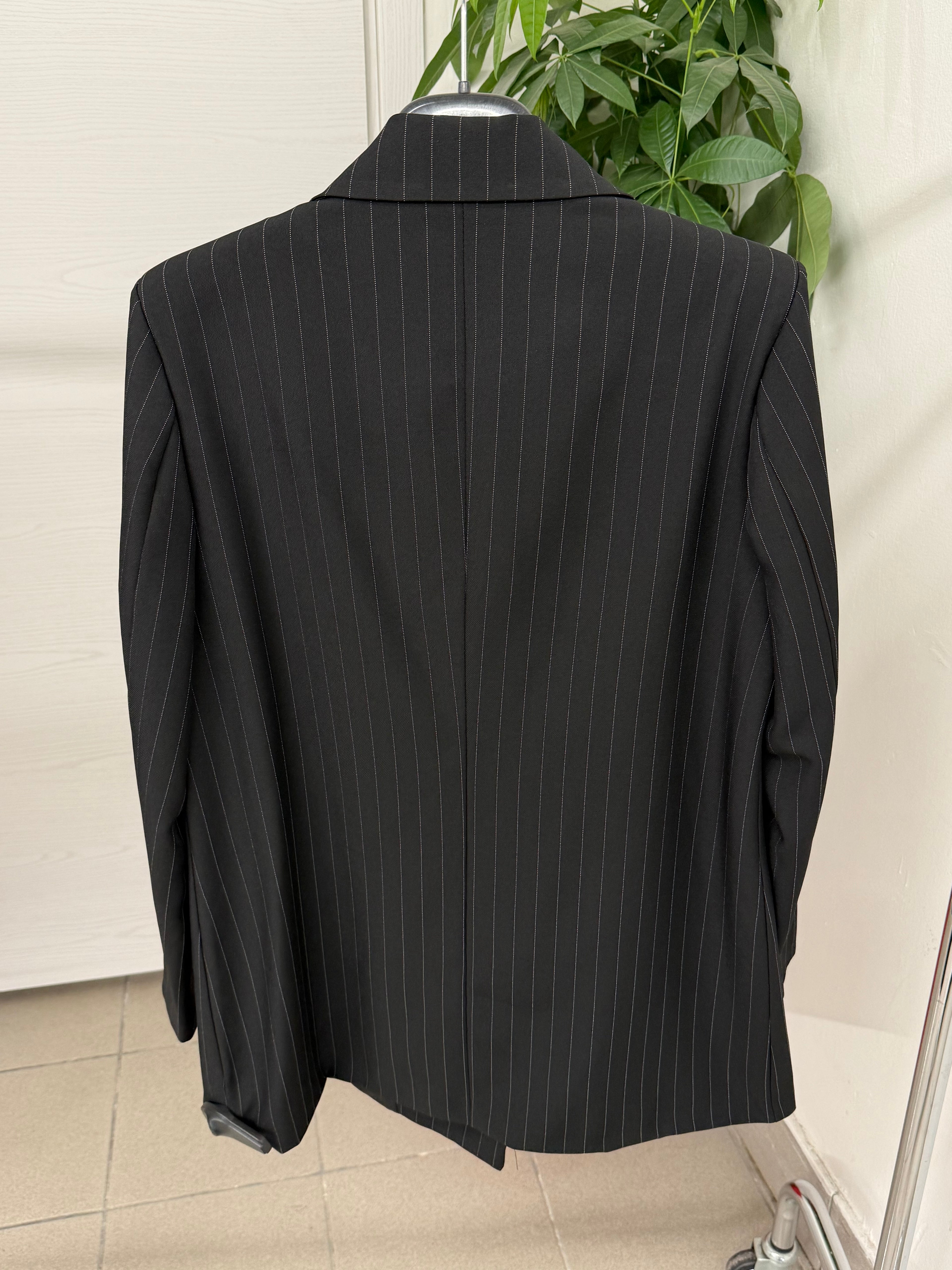 Giacca blazer gessato con spalle imbottite FGD MODA
