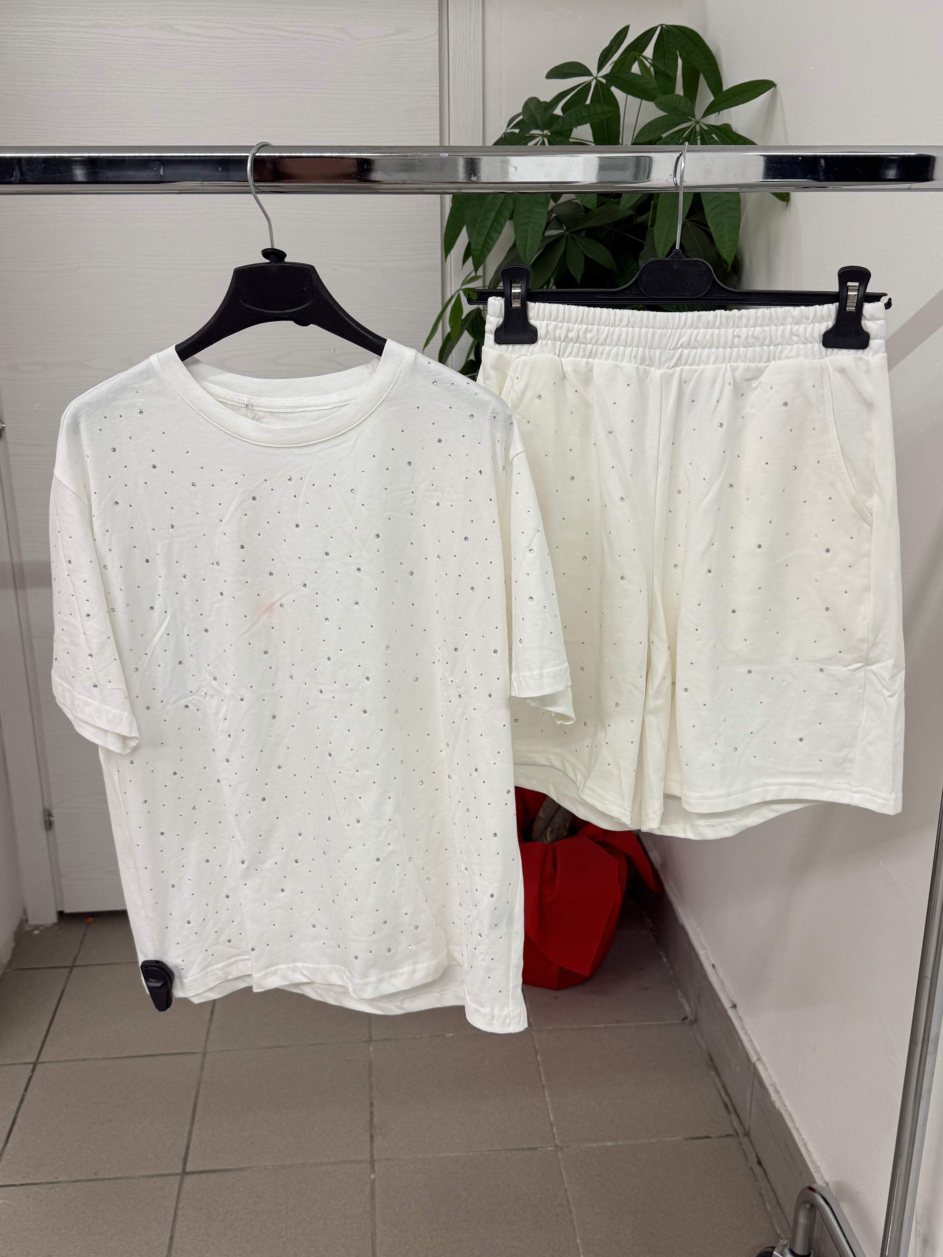 Set coordinato in cotone T-shirt e Pantaloncini con brillantini FGD MODA