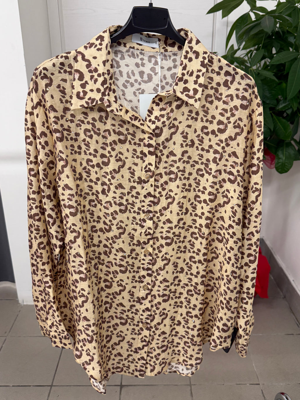 Camicia over fit a fantasia con brillantini
