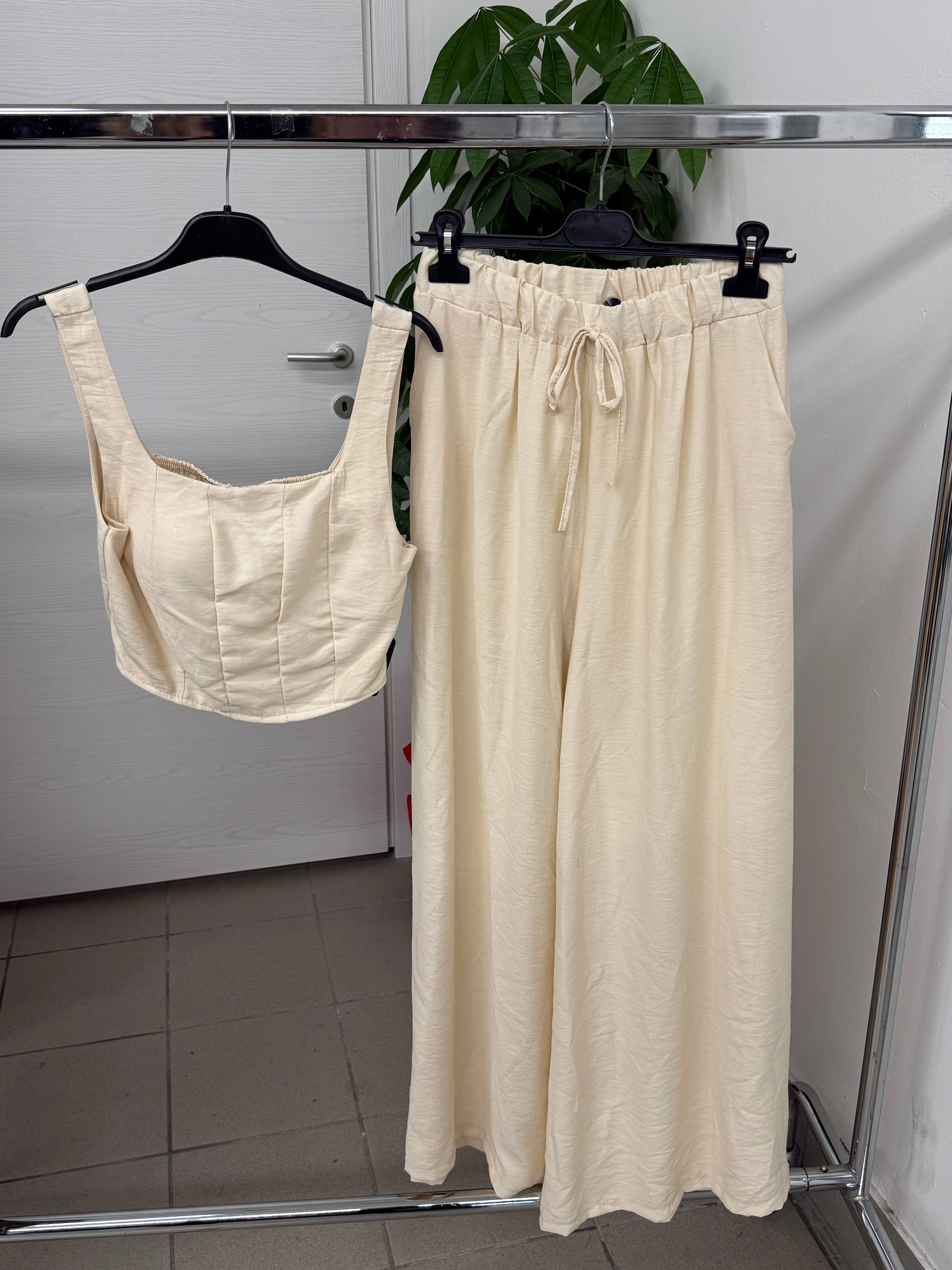Set coordinato Top e Pantaloni a gamba larga FGD MODA