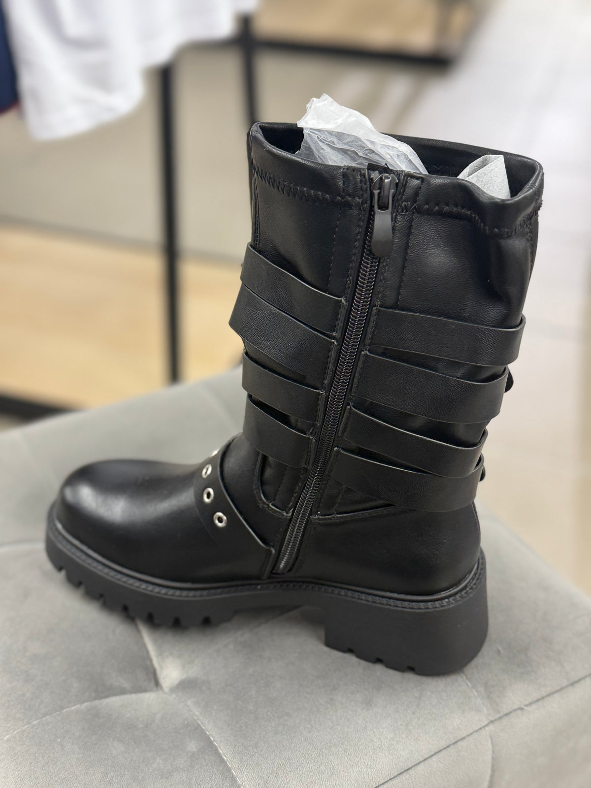 Stivali In Ecopelle Con Cinturini MS2155 FGD MODA