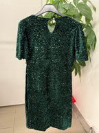 Abito corto a maniche corte con paillettes