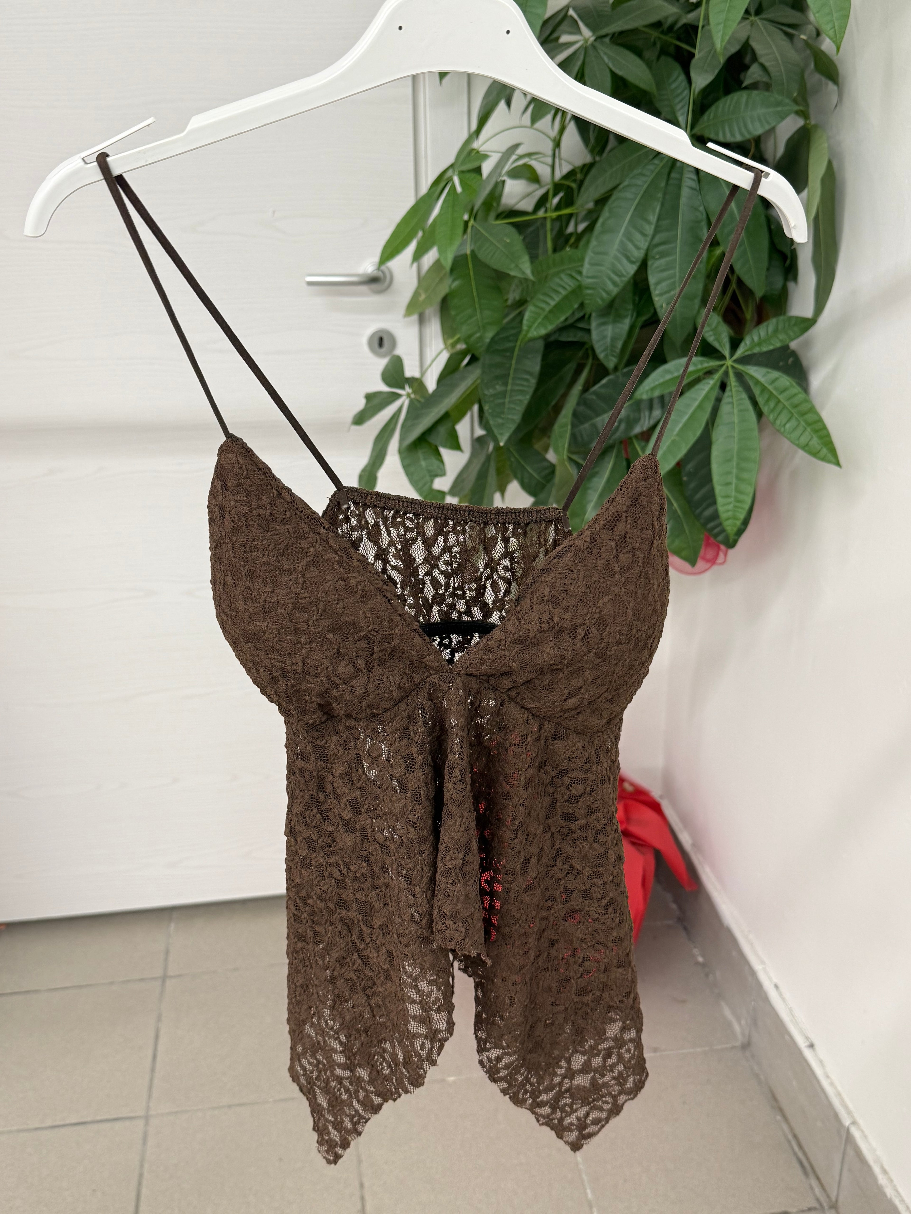 Top in Pizzo a Spalline Fine FGD MODA