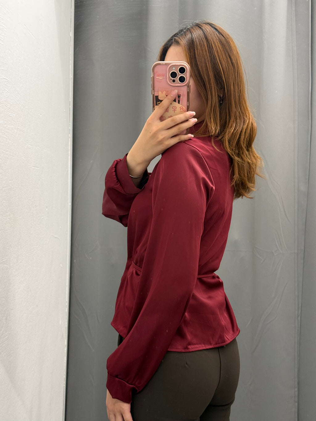 Camicia Effetto Raso A Maniche Lunghe Con Cinta FGD MODA