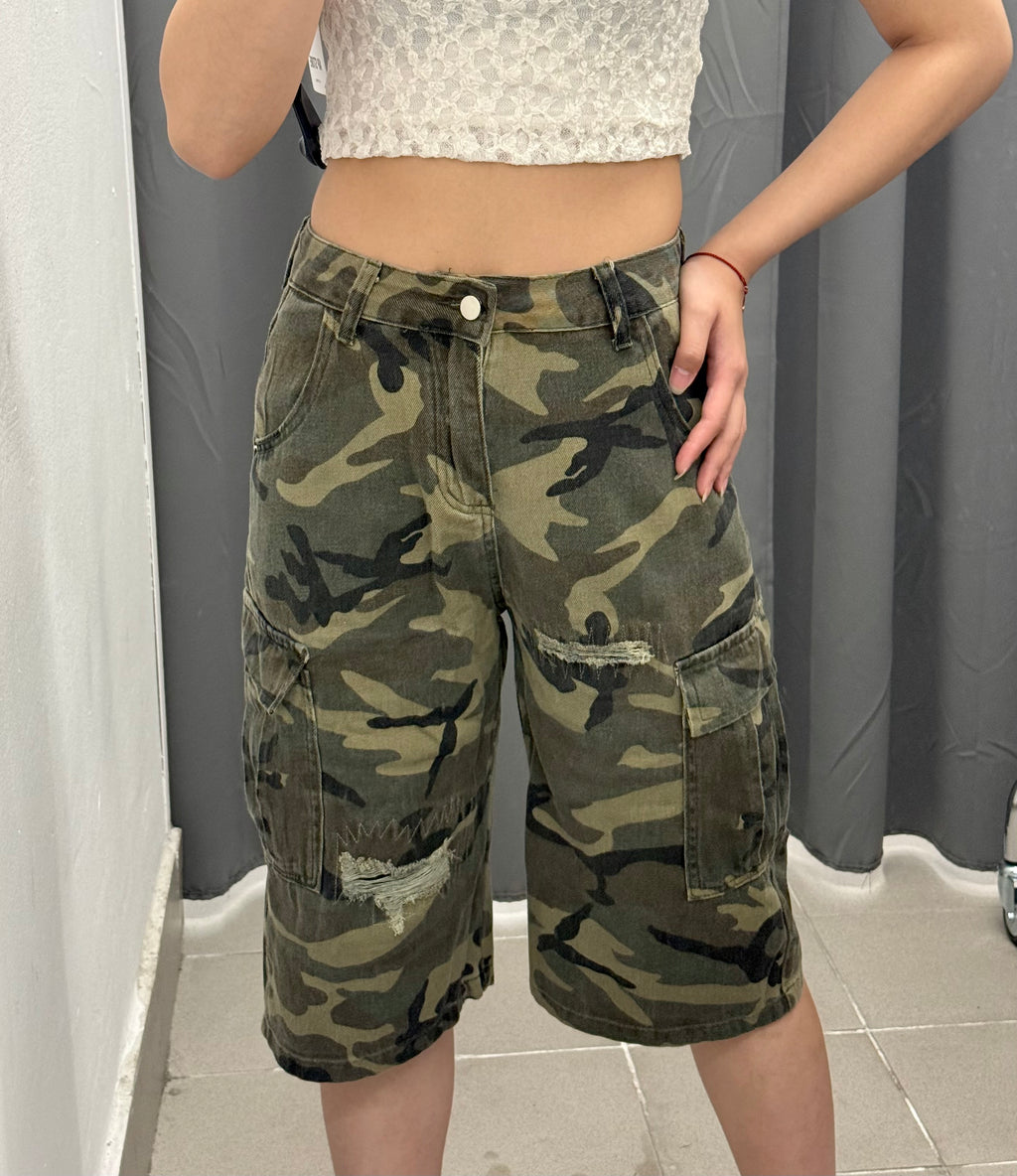 Bermuda di jeans militare cargo con strappi FGD MODA
