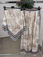 Set Coordinato Effetto Raso Top a Fazzoletto e Pantaloni a Palazzo a Fantasia FGD MODA