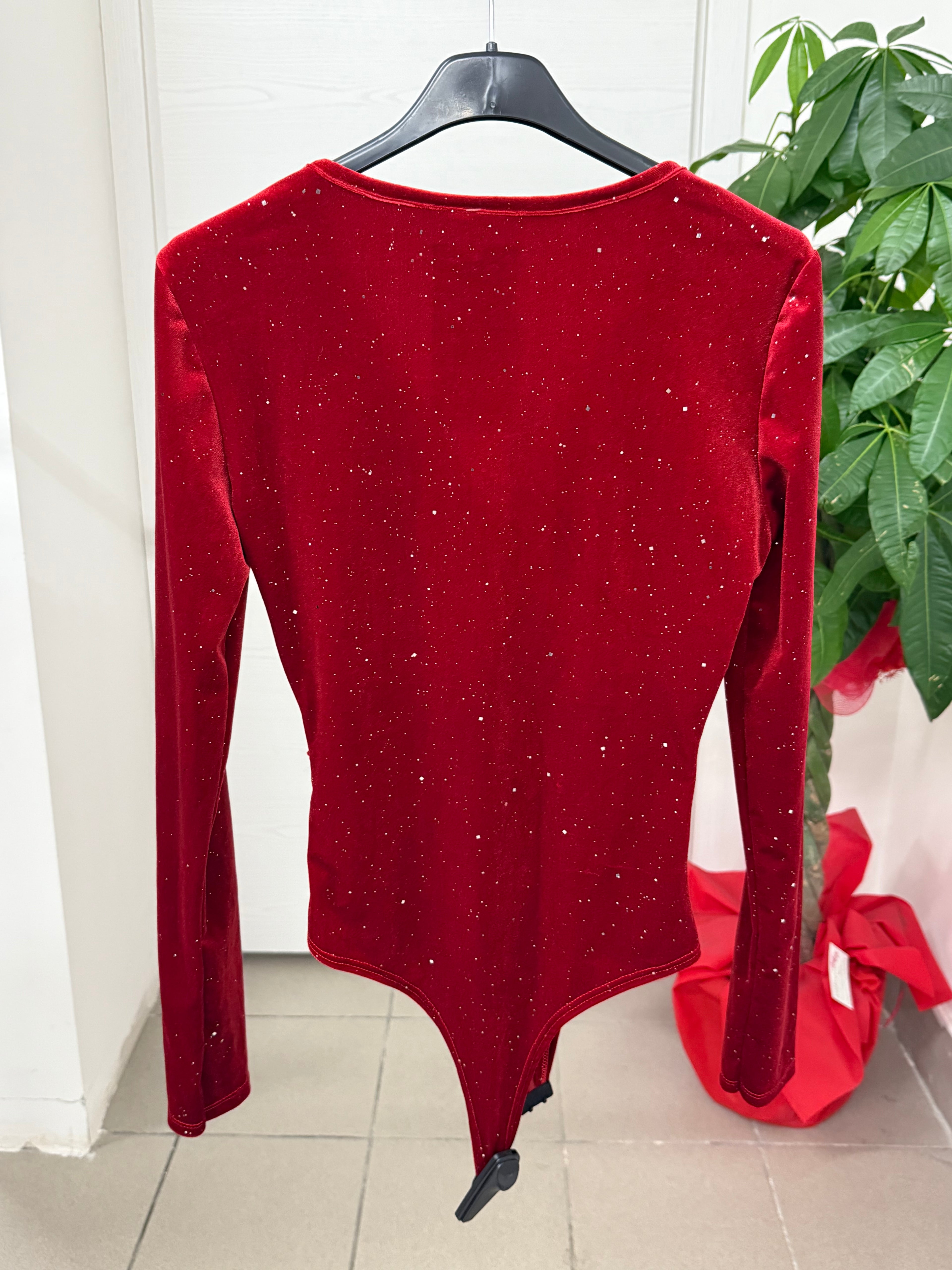 Body in velluto brillantinato con coppe interne FGD MODA