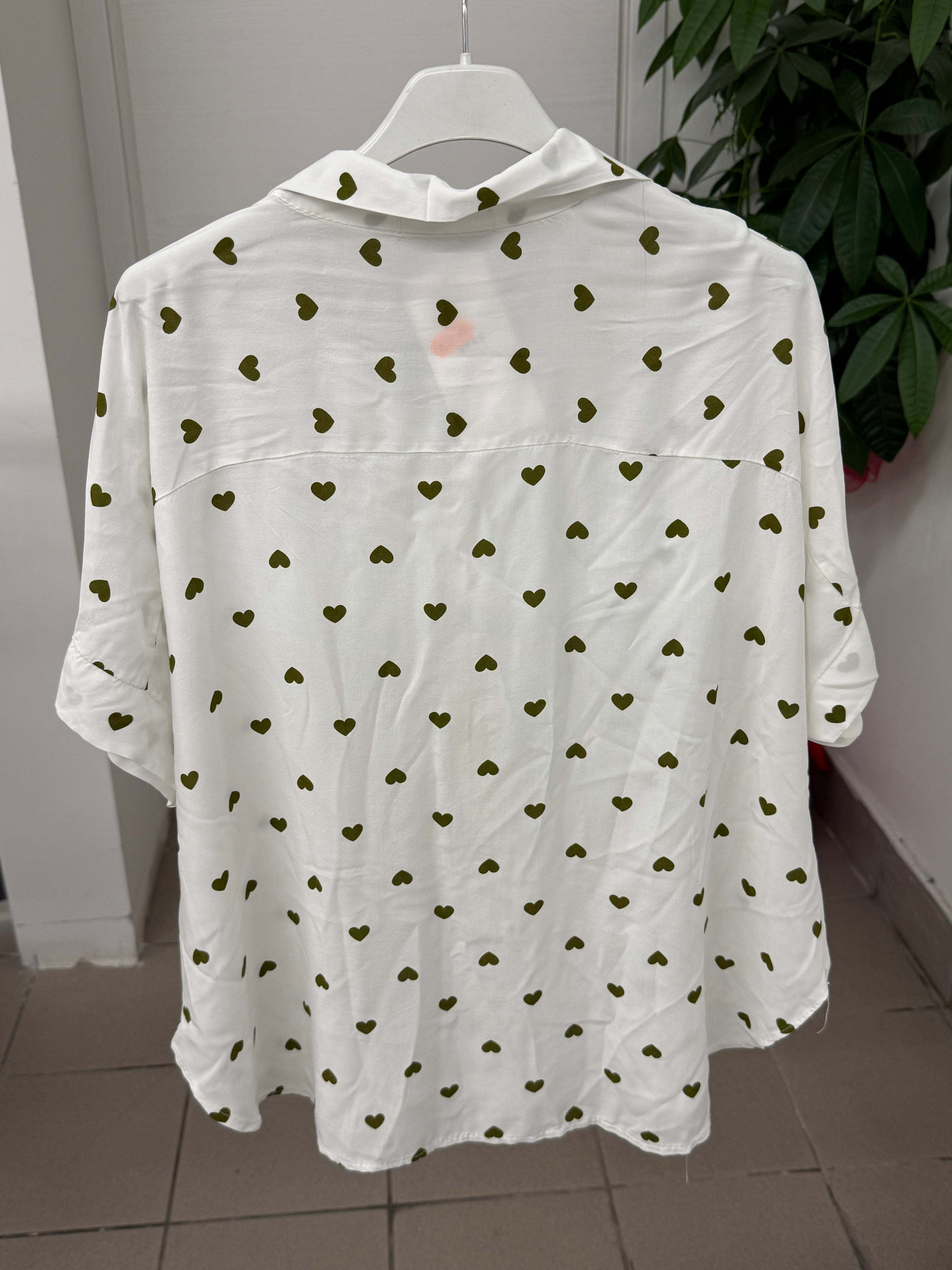 Camicia 100% viscosa con cuoricini FGD MODA