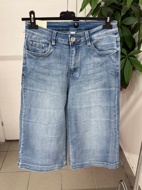 Bermuda di jeans fino a taglia 54 A3005A FGD MODA