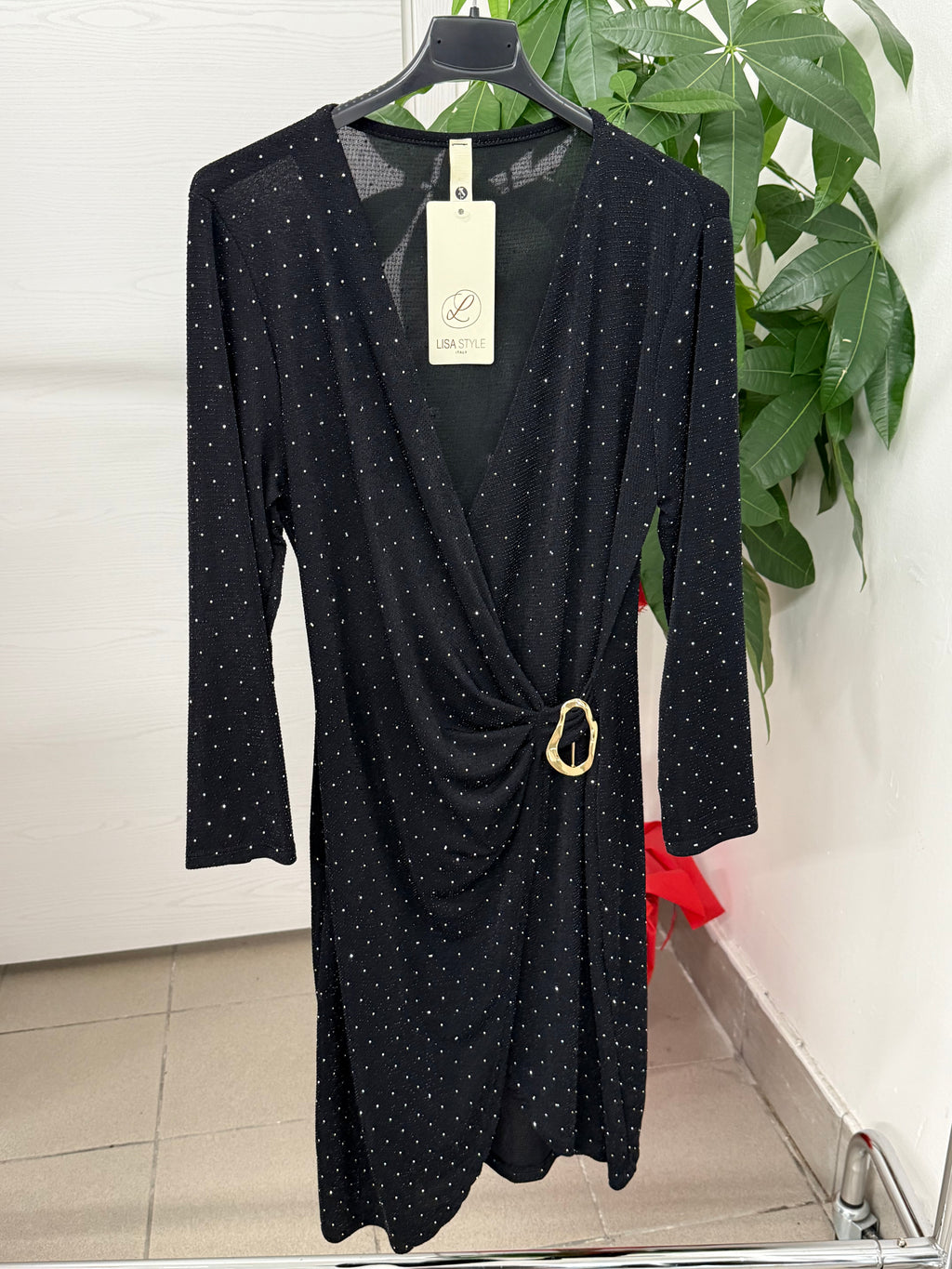 Abito a maniche lunghe brillantinato con gioiello FGD MODA