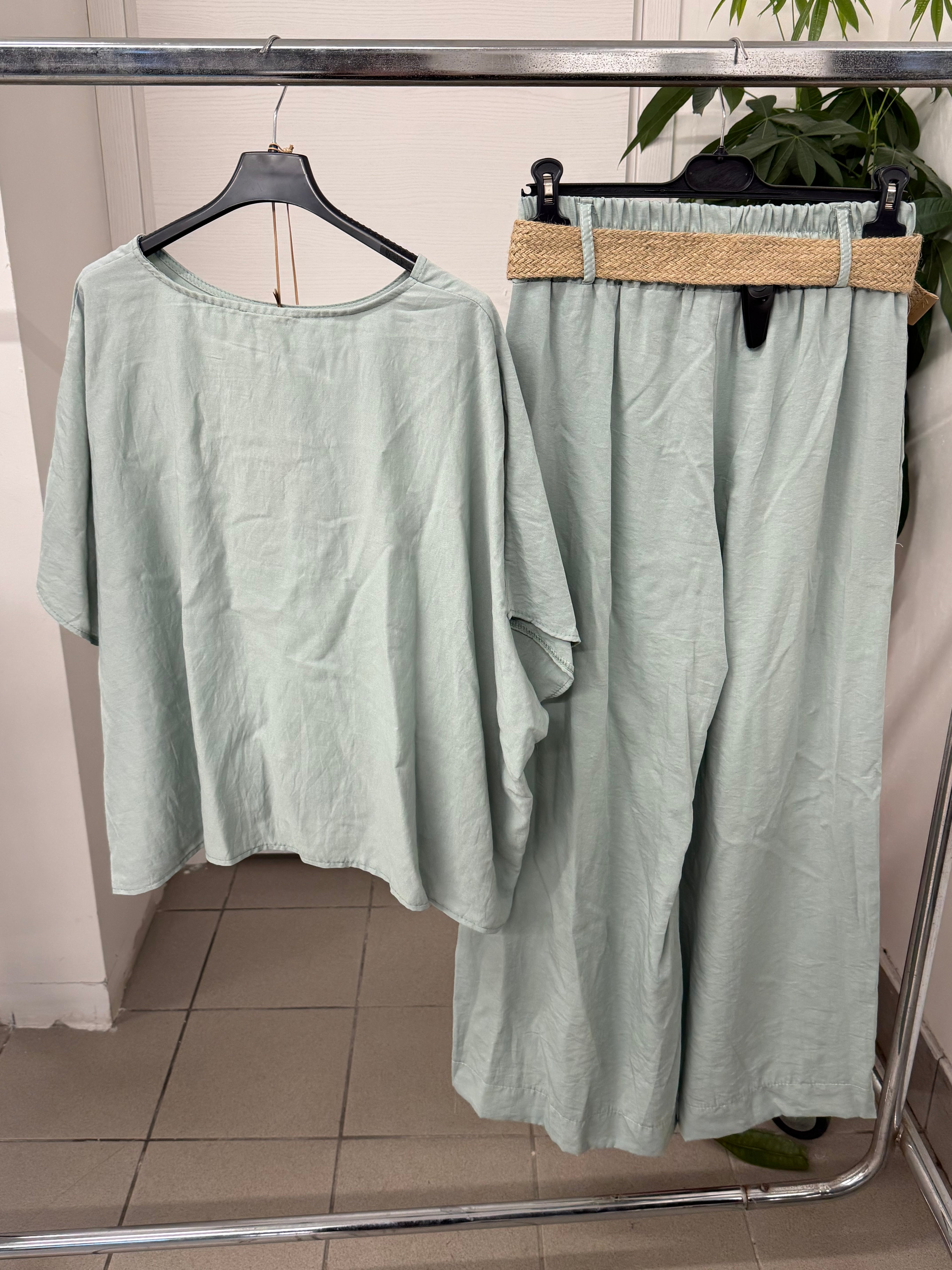 Set coordinato in cotone e viscosa Maglietta e Pantaloni a palazzo con cinta FGD MODA
