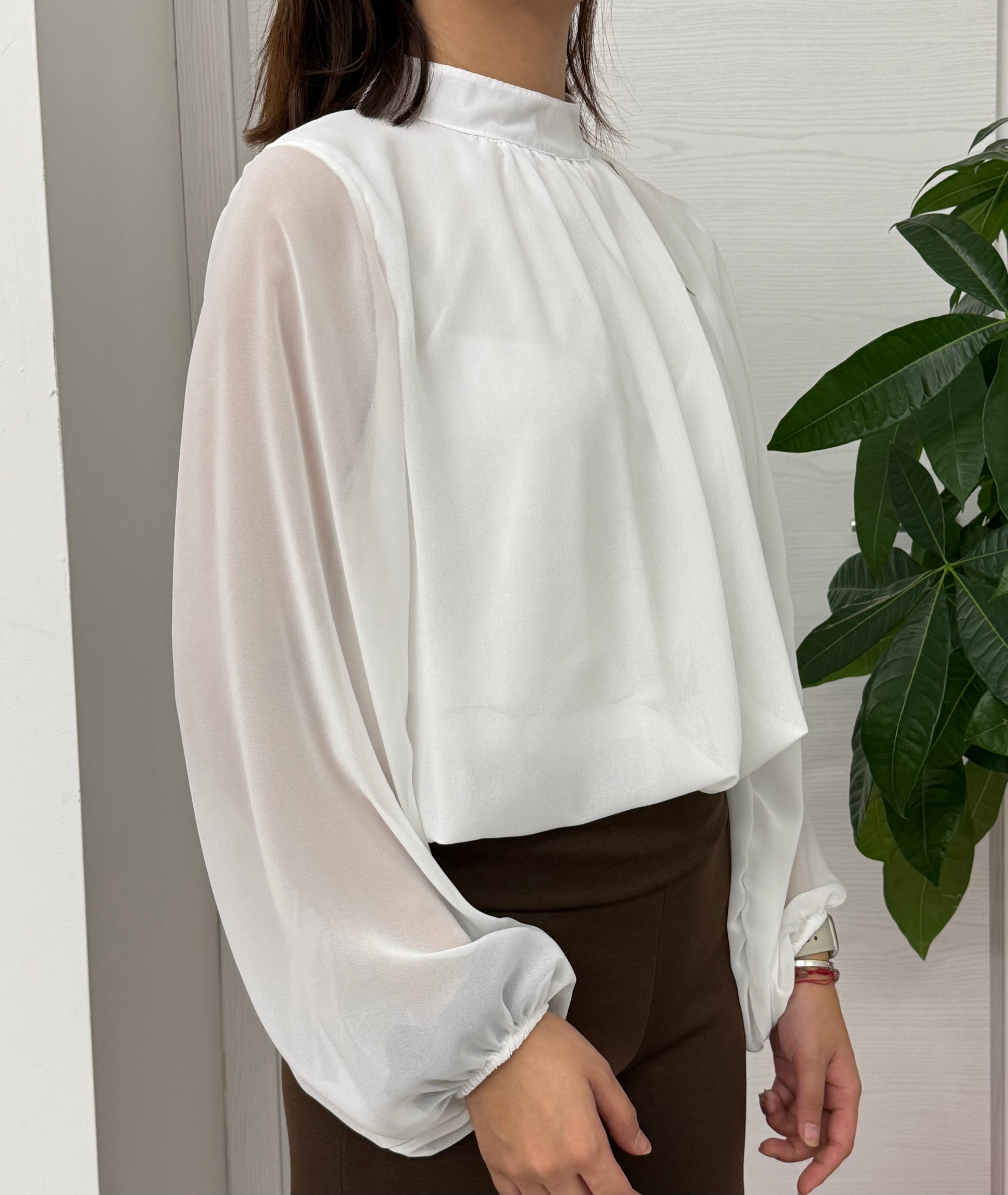 Camicetta con maniche a palloncino FGD MODA