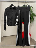 Set coordinato Felpa con zip e pantaloni a campana con strisce laterali FGD MODA