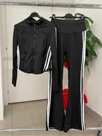 Set coordinato Felpa con zip e pantaloni a campana con strisce laterali FGD MODA