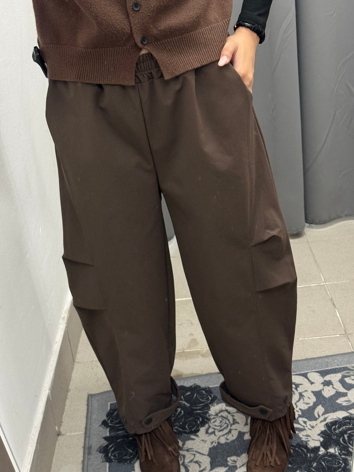 Pantaloni Balloon Con Cuciture Con Bottone Alla Caviglia FGD MODA
