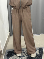 Set Coordinato A Quadretti Giacca Con Zip E Pantaloni A Palazzo Con Strisce Laterali FGD MODA