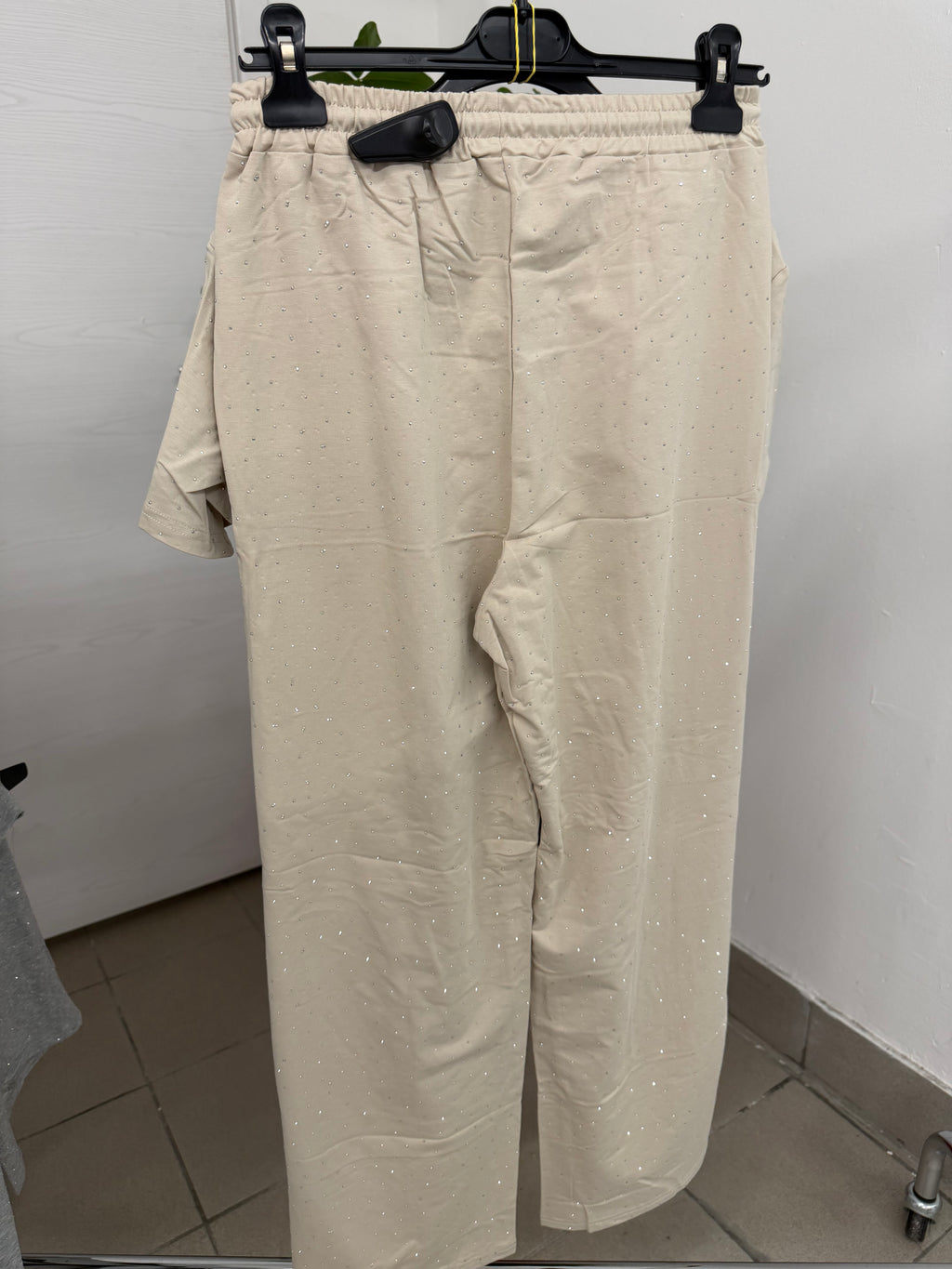Coordinato t-shirt e tuta a palazzo brillantinato FGD MODA