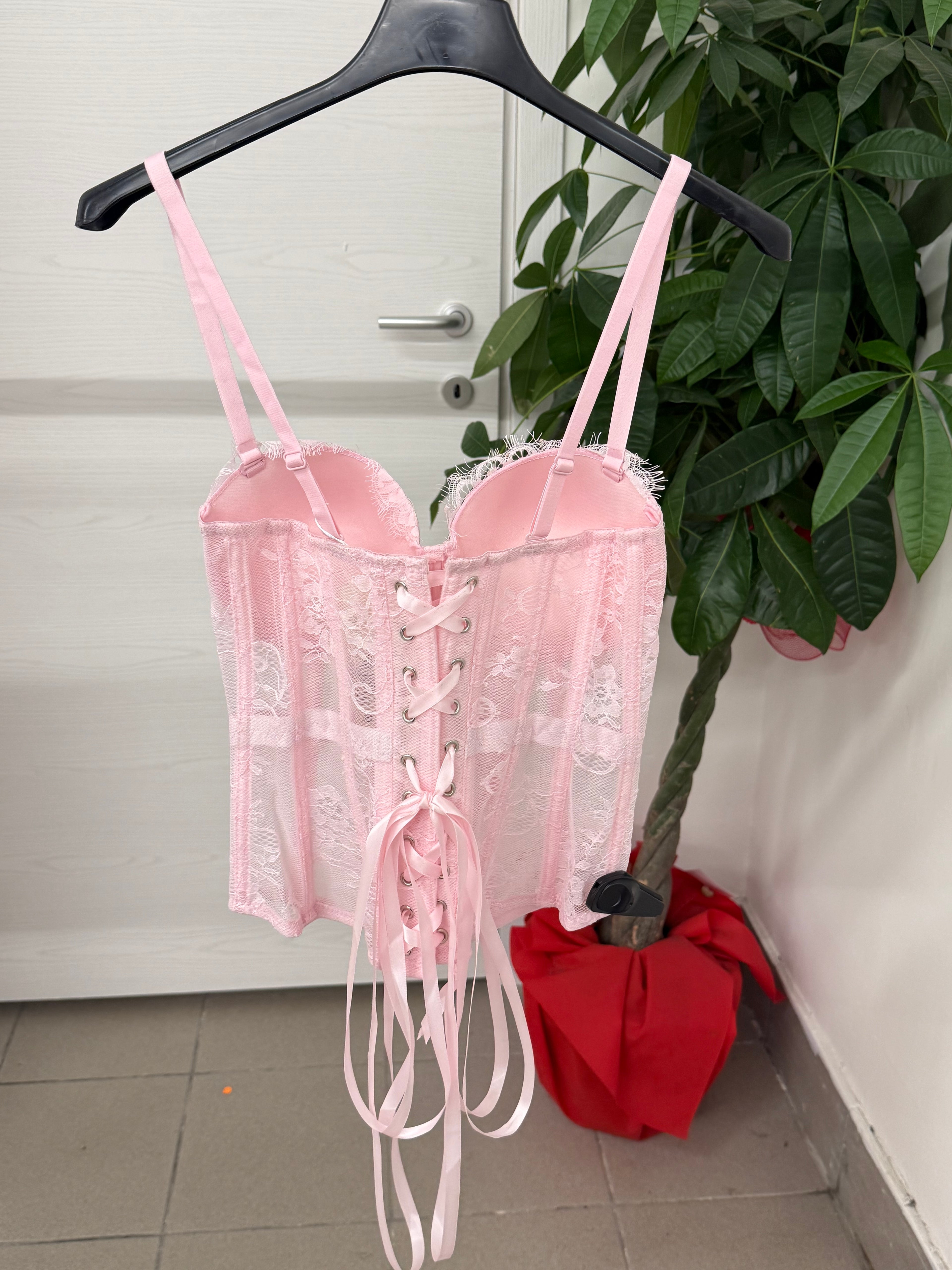 Corpetto in pizzo con chiusura a nastro FGD MODA