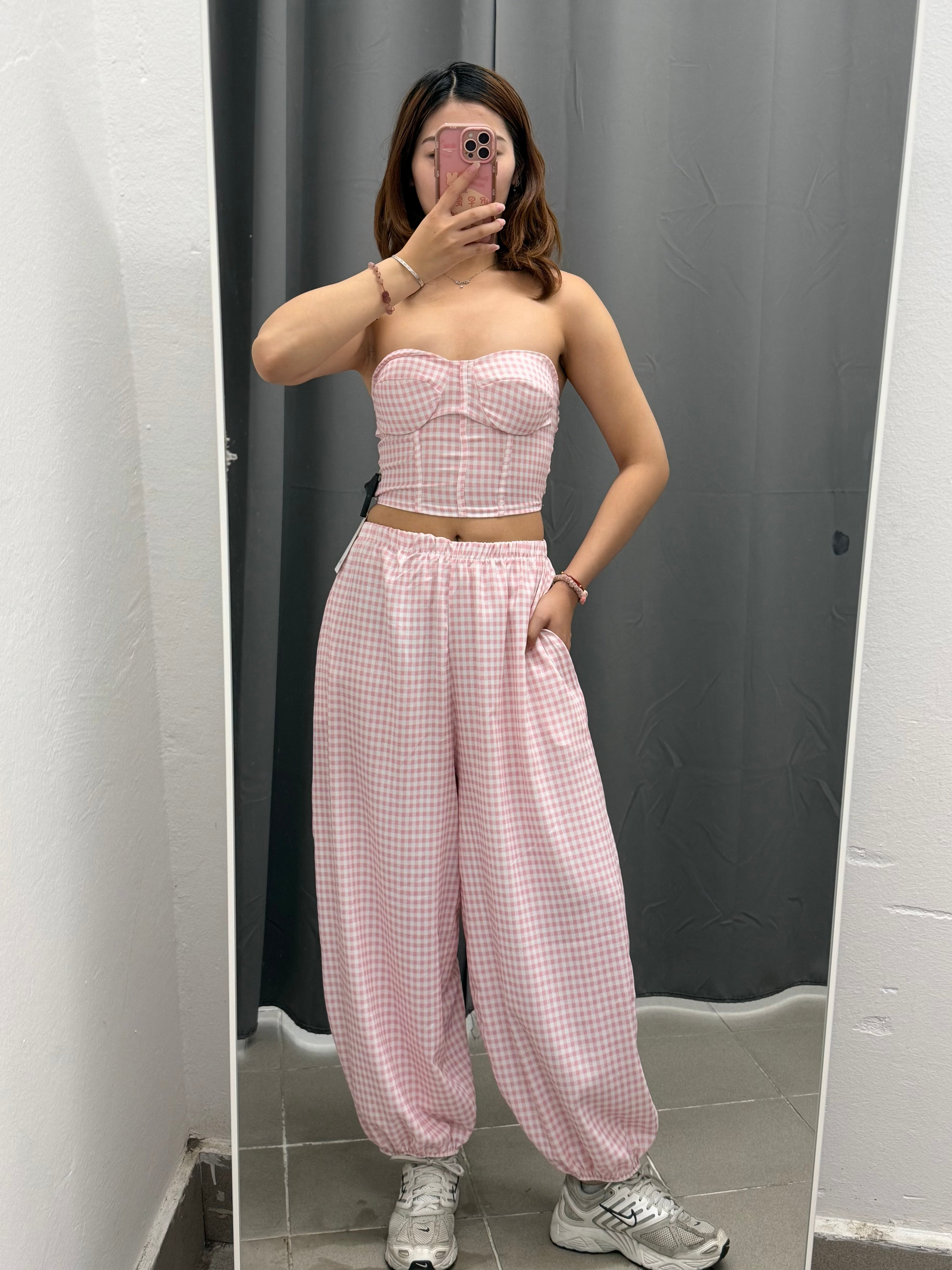 Set coordinato Top crop e Pantaloni balloon a quadri FGD MODA