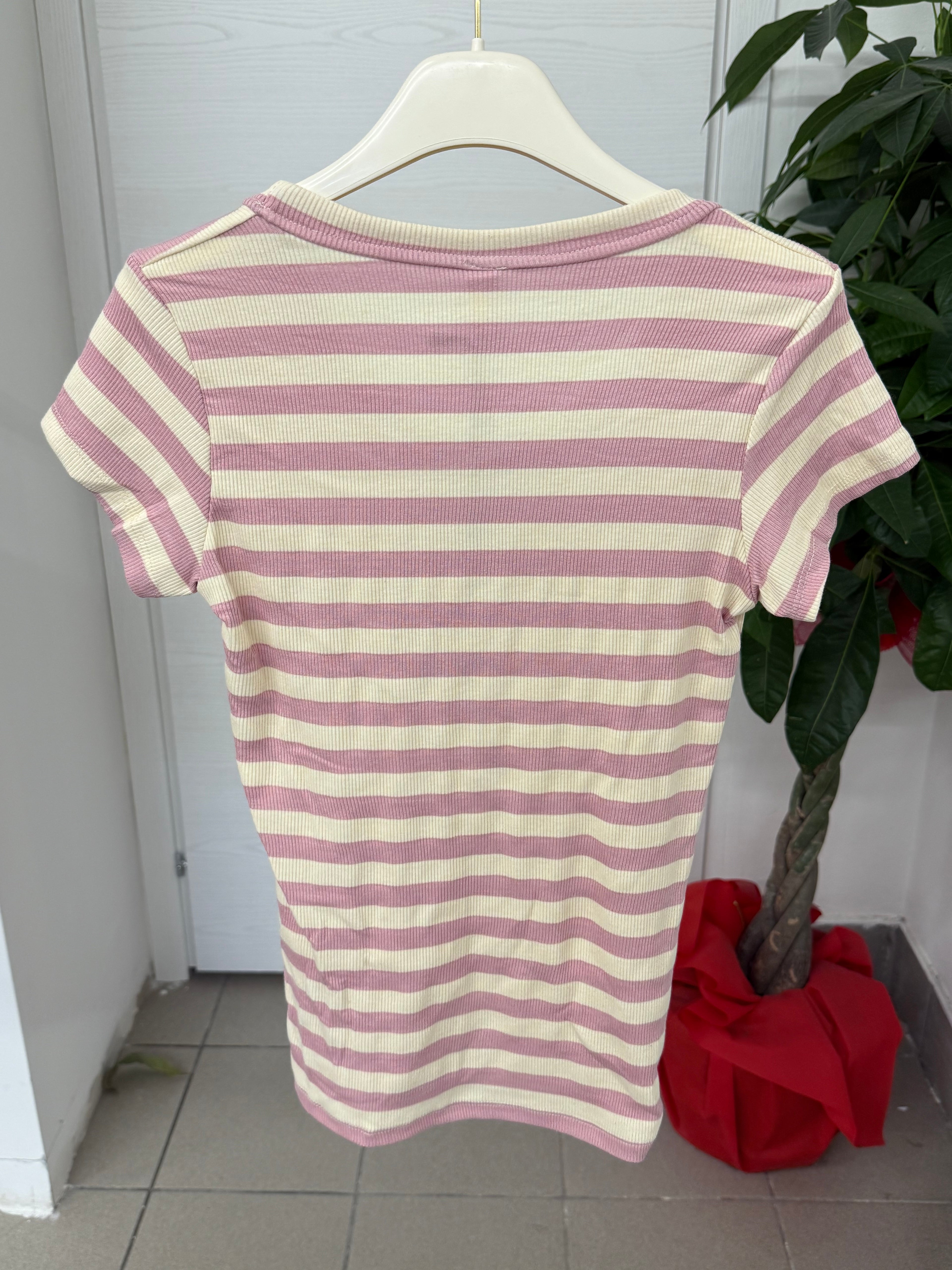T-shirt in cotone a righe scollo a V FGD MODA