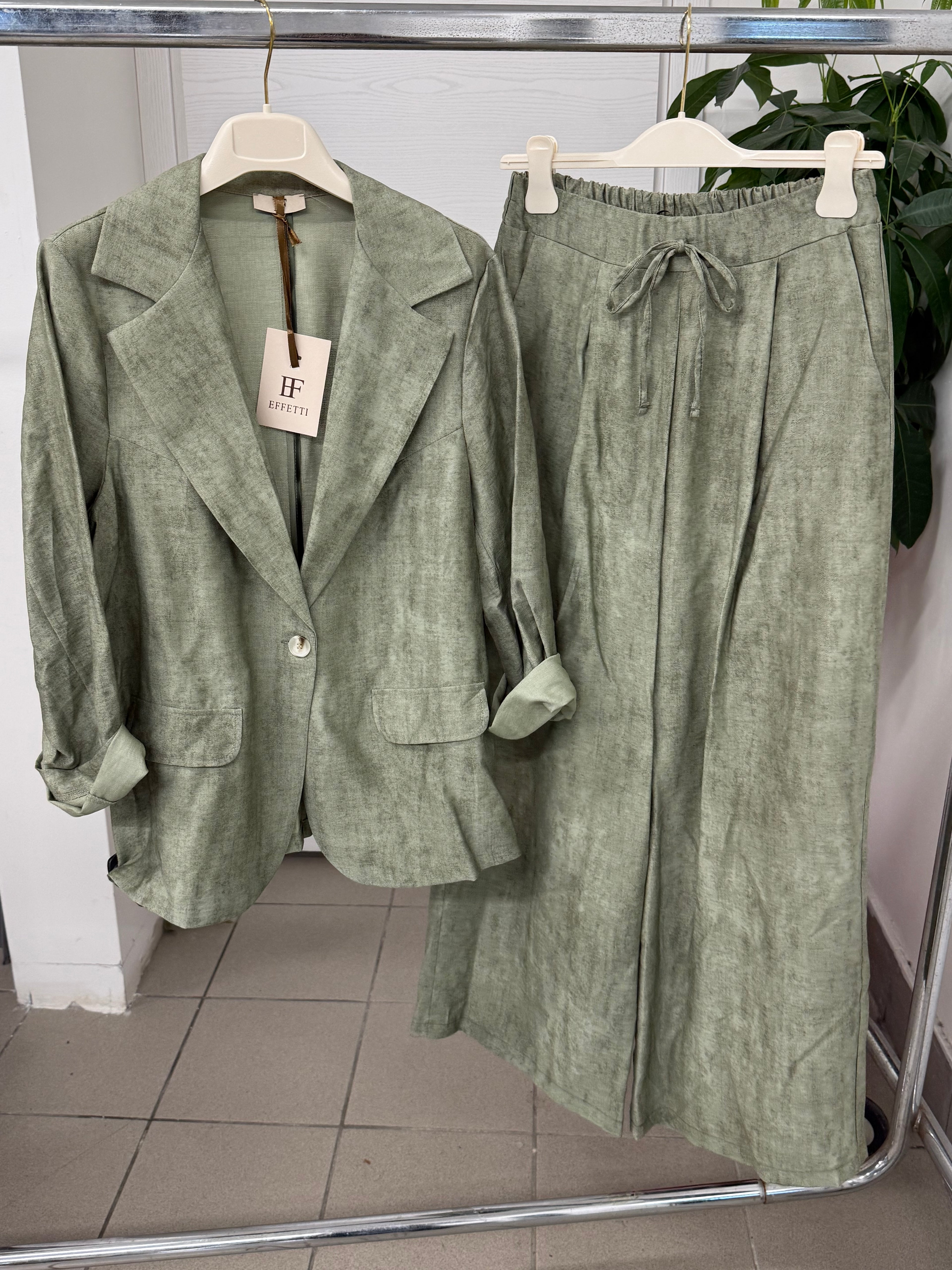 Set coordinato in raso Giacca blazer e Pantaloni a palazzo FGD MODA