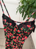 Abito lungo con stampe fiorate con pizzo e spacco laterale FGD MODA