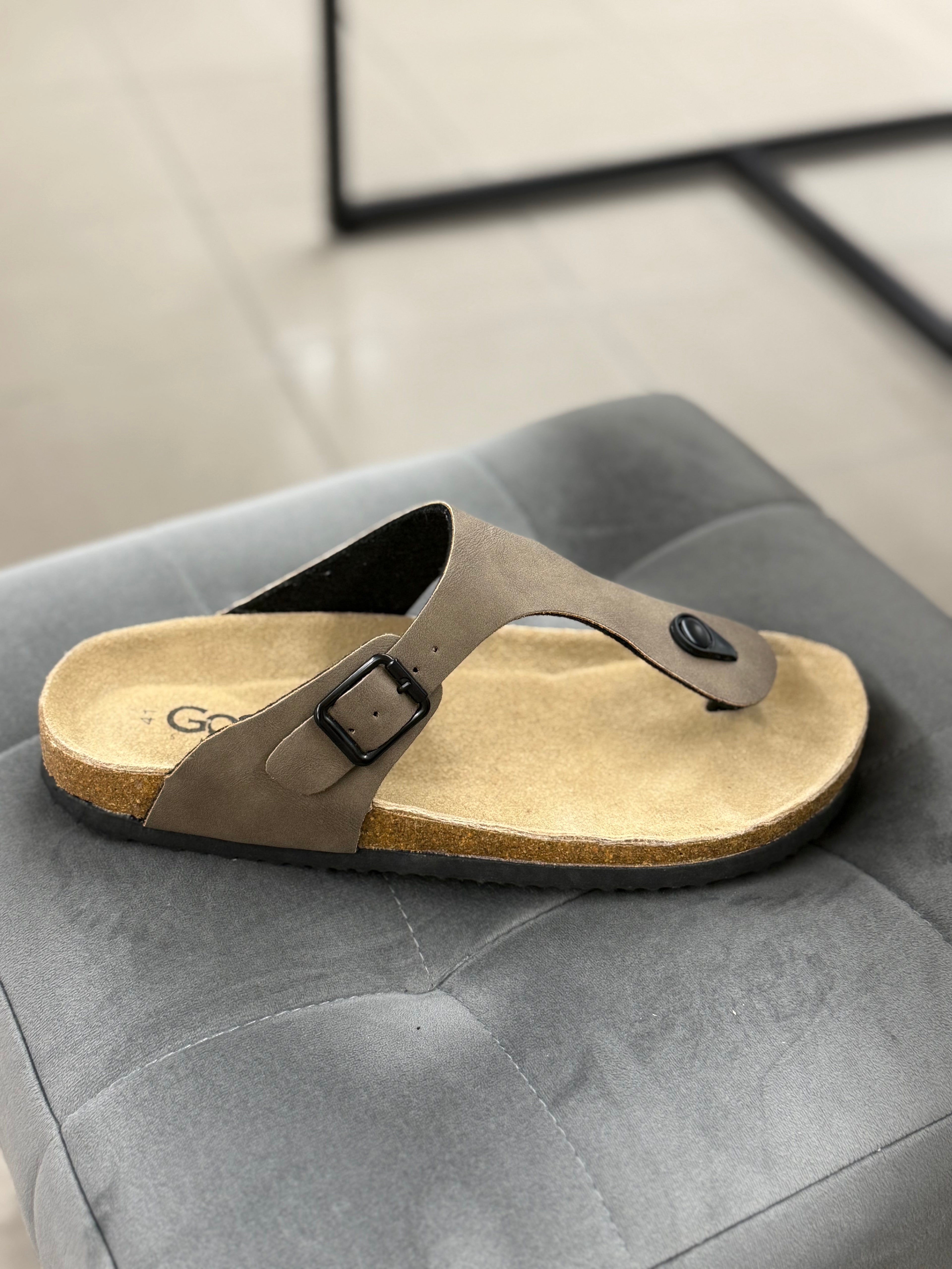 Ciabatta infradito in ecopelle D17-8 FGD MODA
