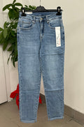 Jeans mom fit lavaggio chiaro FGD MODA