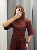 Set Coordinato T-Shirt Con Spalle Imbottite E Bermuda Con Pence JUST WEST FGD MODA