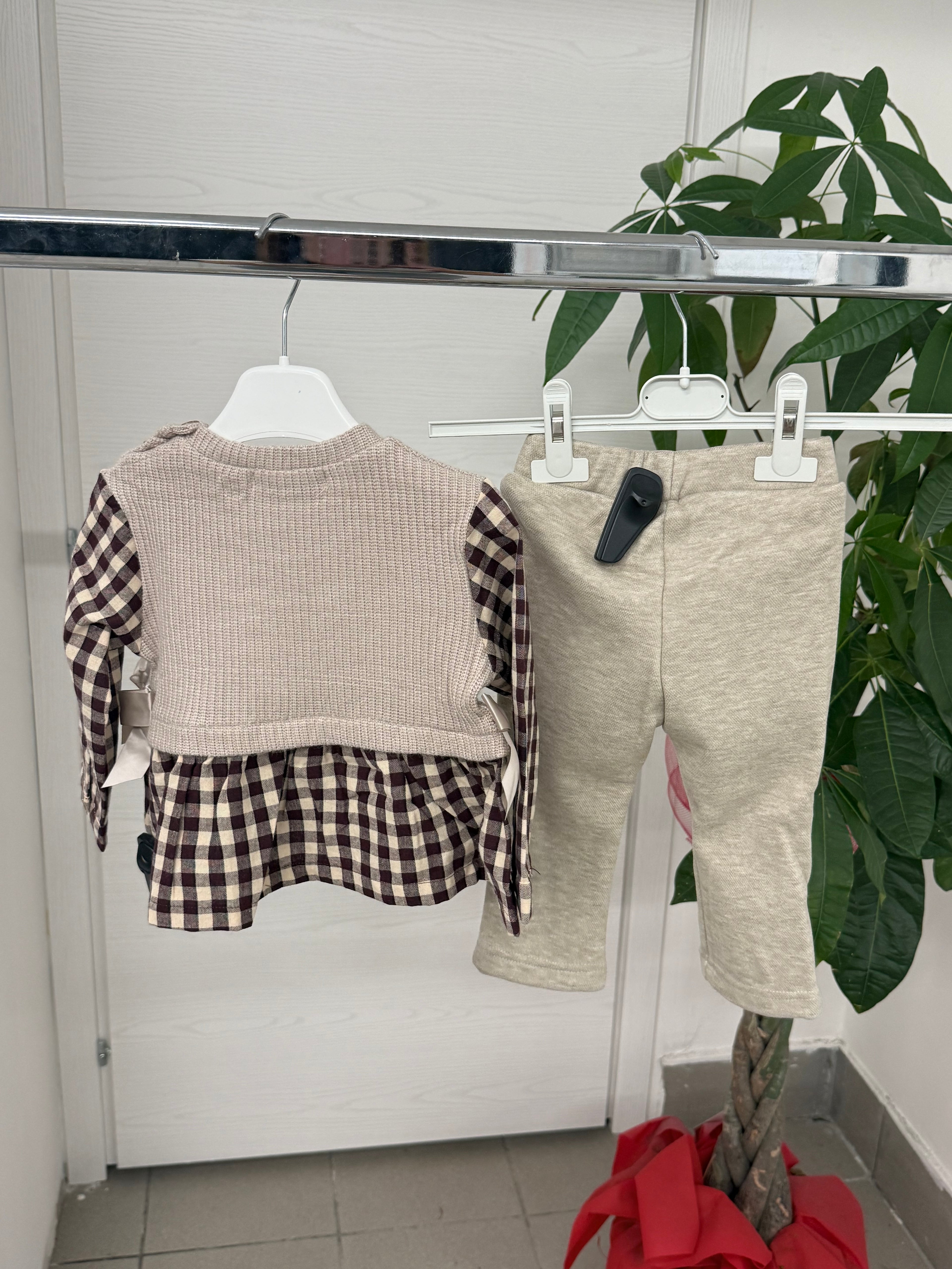 Set Coordinato Felpato Maglioncino E Leggings FGD MODA