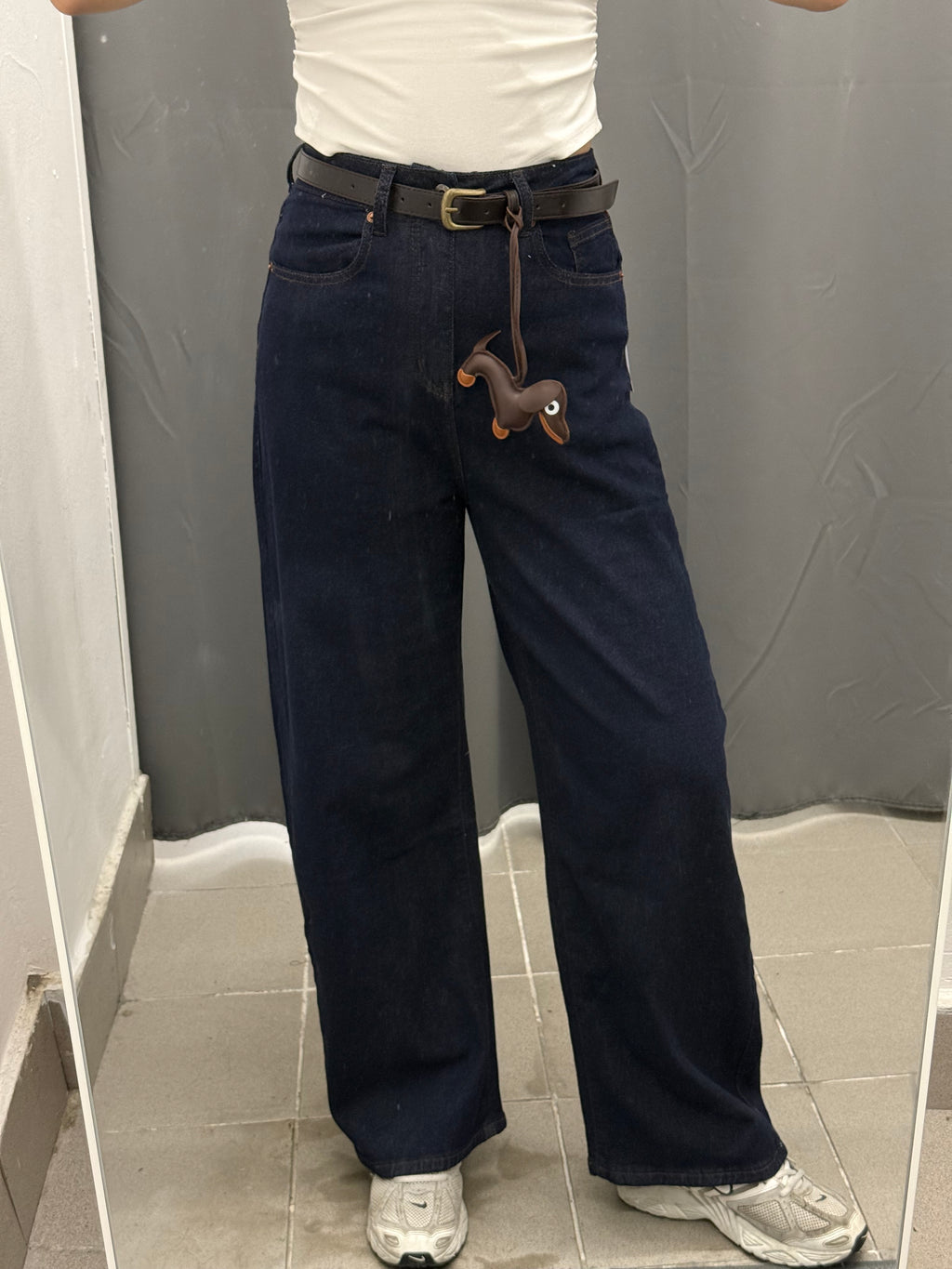 Jeans Balloon Lavaggio Zero con Cagnolino F32704 FGD MODA