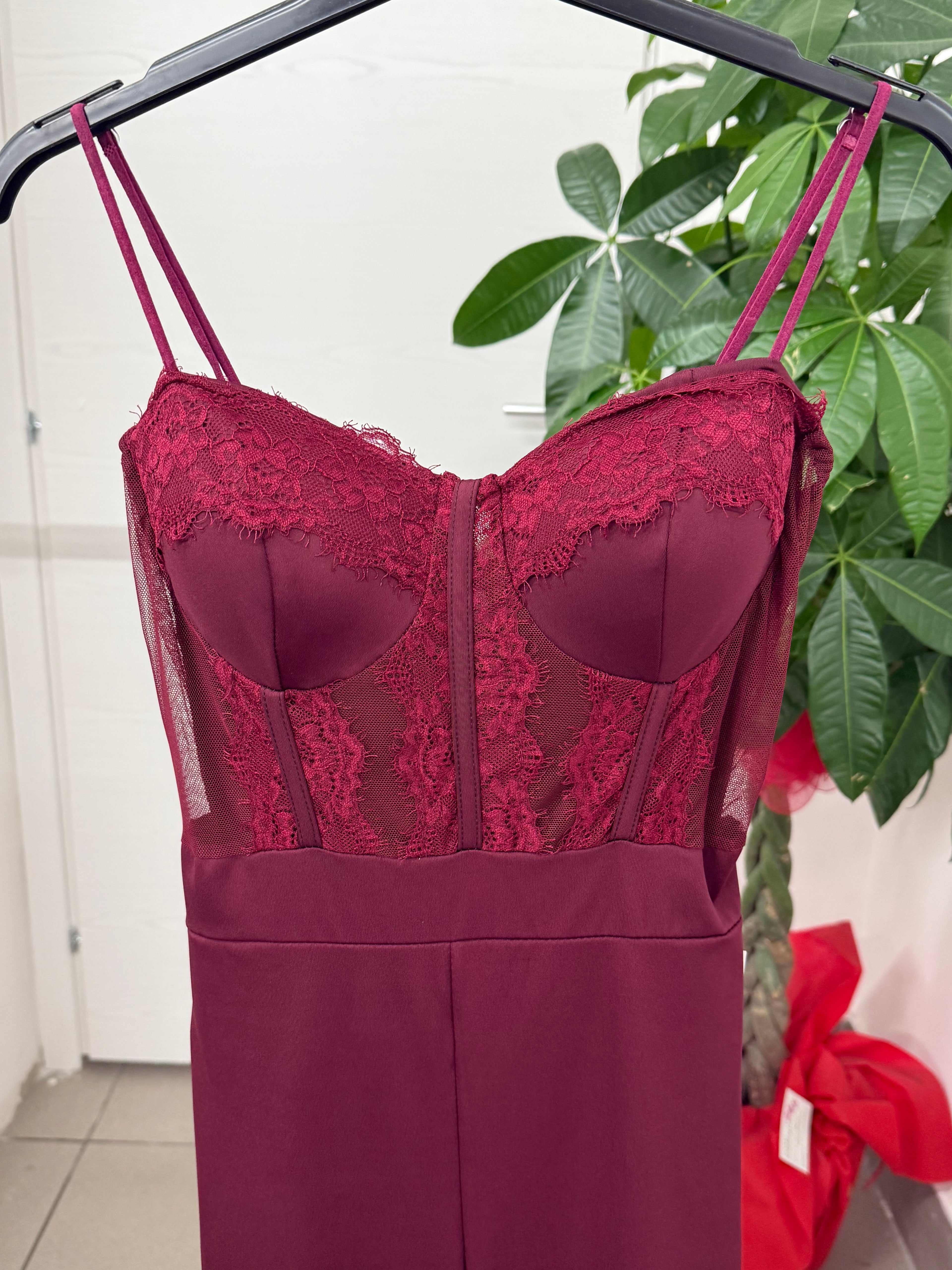 Jumpsuit con pizzo FGD MODA