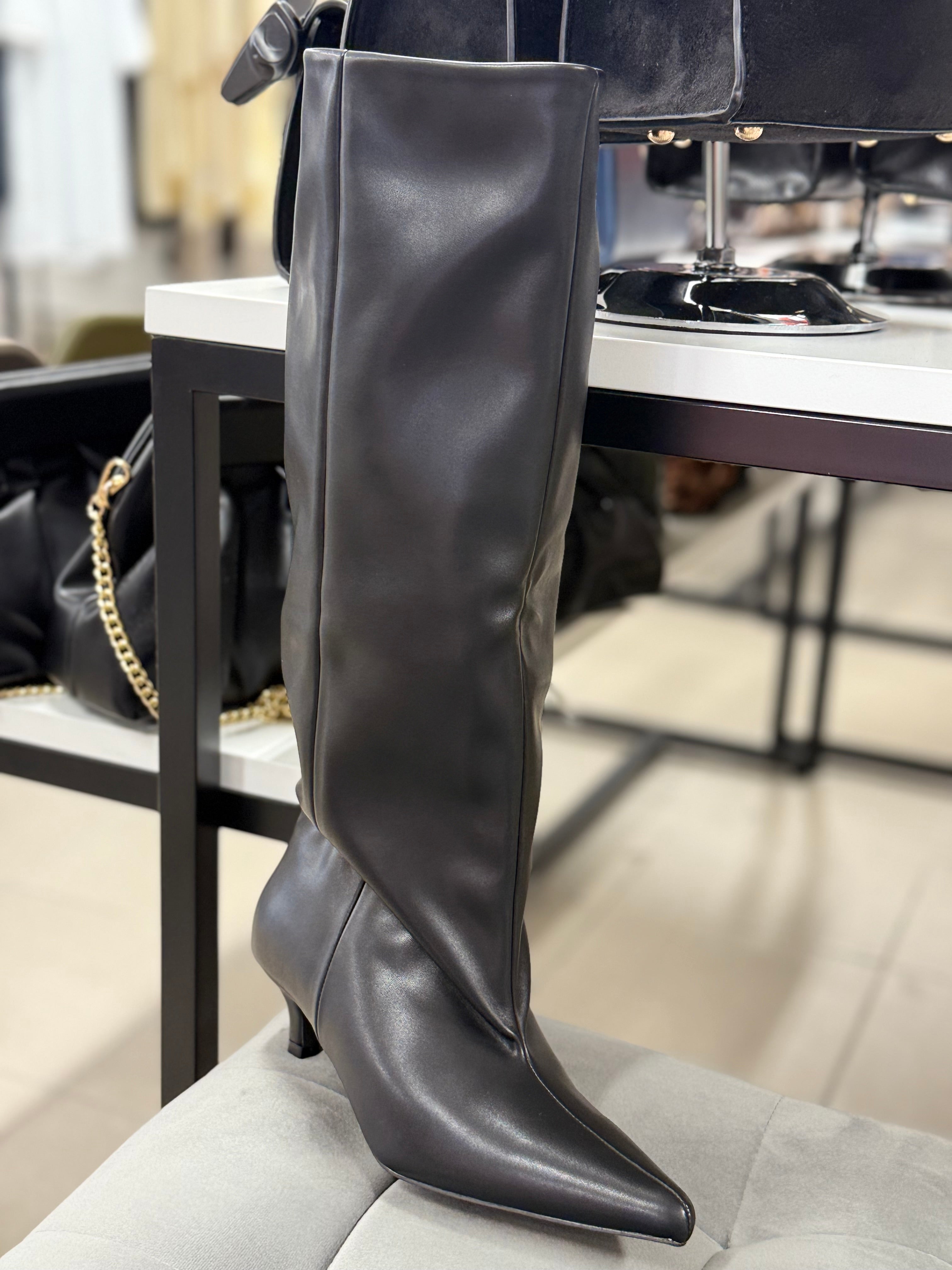 Stivali in ecopelle alti tacco 3cm FGD MODA
