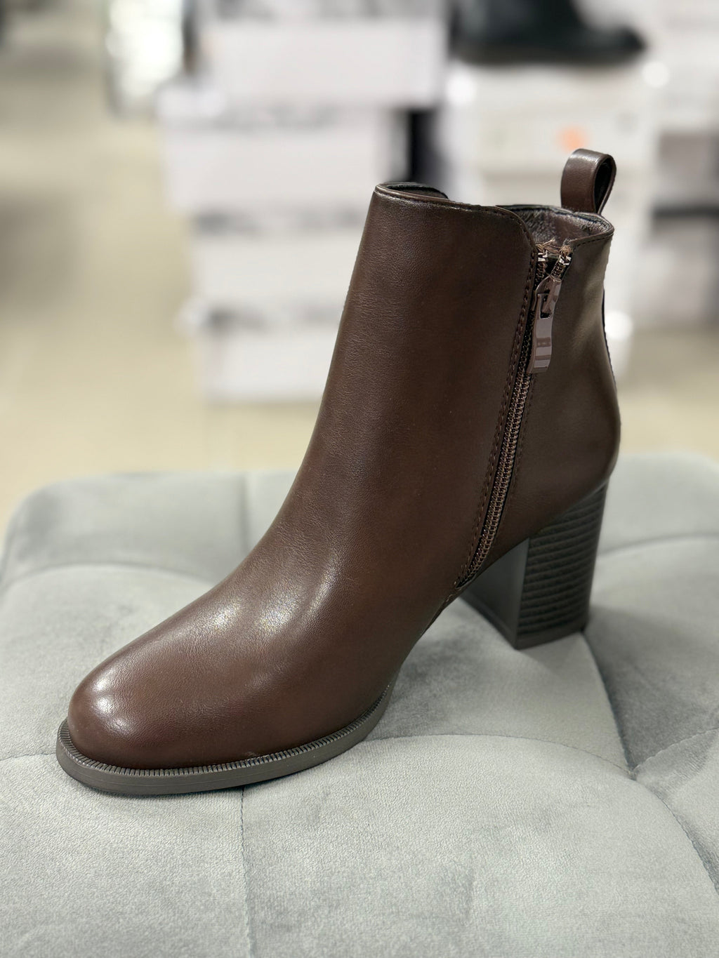 Stivaletti in ecopelle tacco 8cm FGD MODA