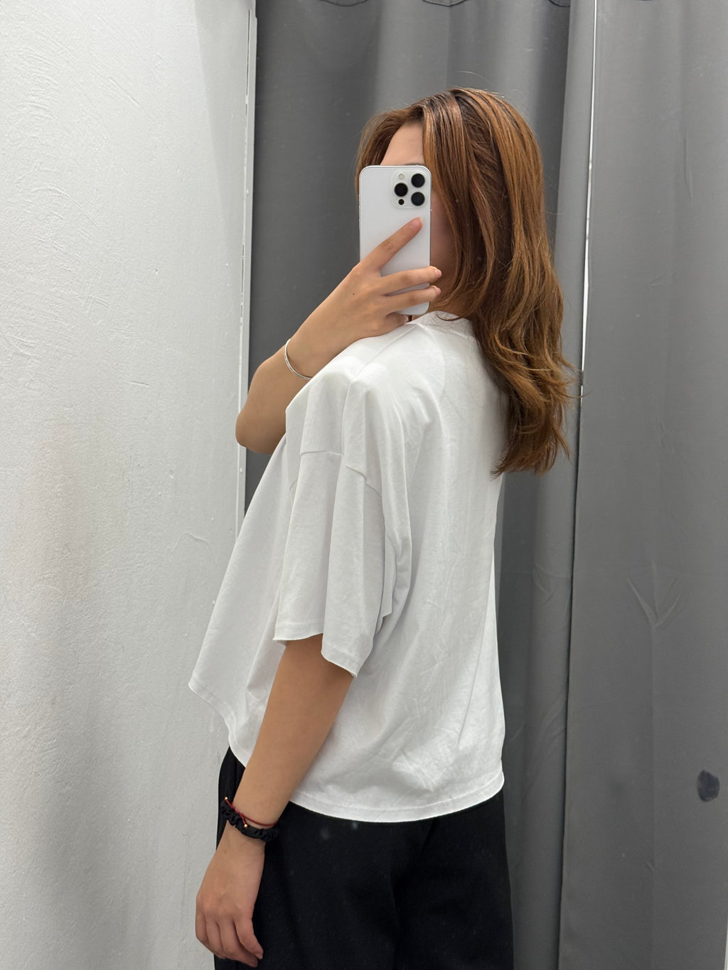 T-Shirt Crop Over Fit Con Spalle Imbottite Con Fantasia JUST WEST FGD MODA