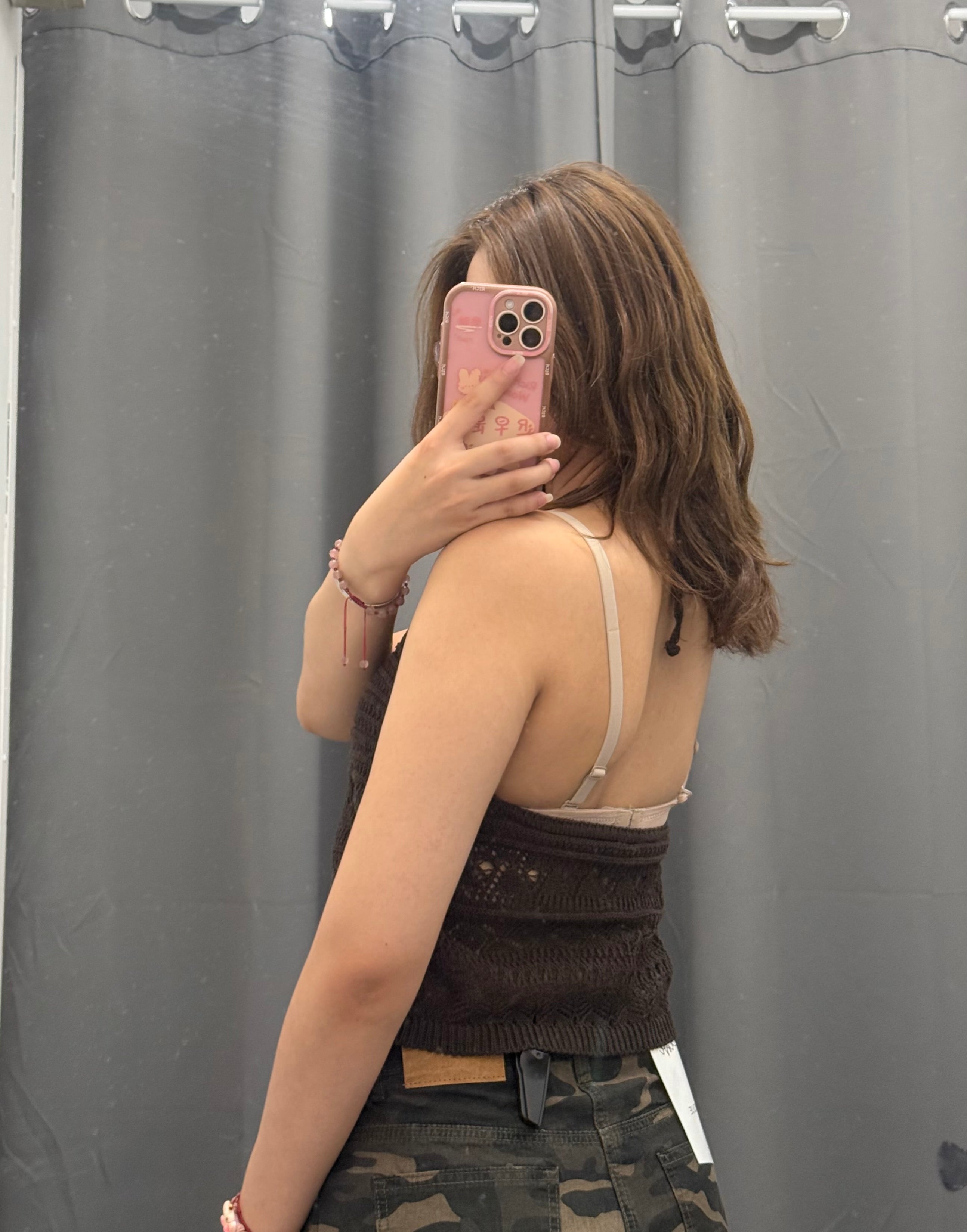 Top a Uncinetto con Collo Halter con Laccio Frontale FGD MODA