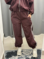Set Coordinato Acetato Giacca Over Fit E Pantaloni Con Polsini Con Strisce Laterali FGD MODA