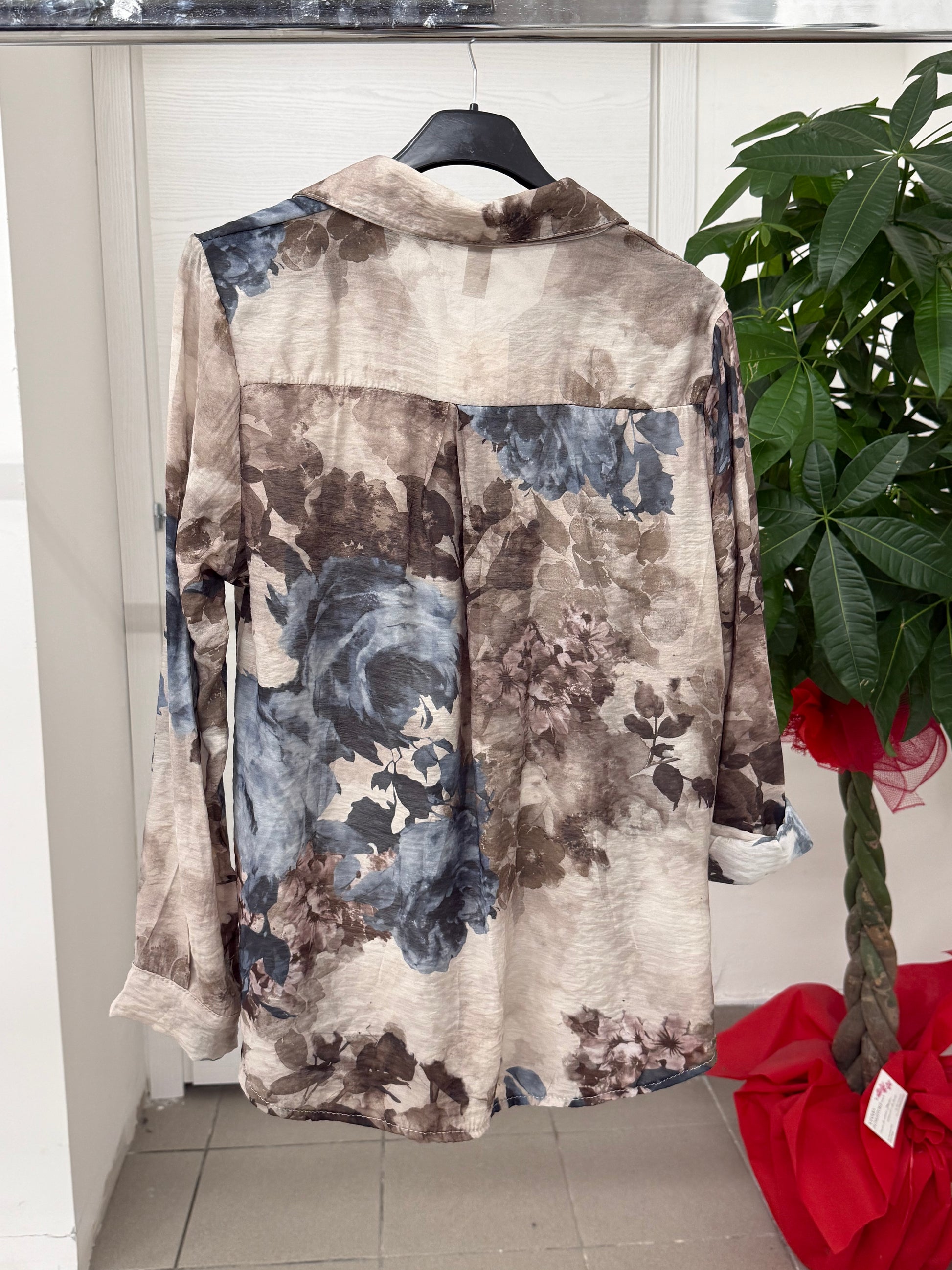 Camicia a maniche lunghe con motivo floreale FGD MODA