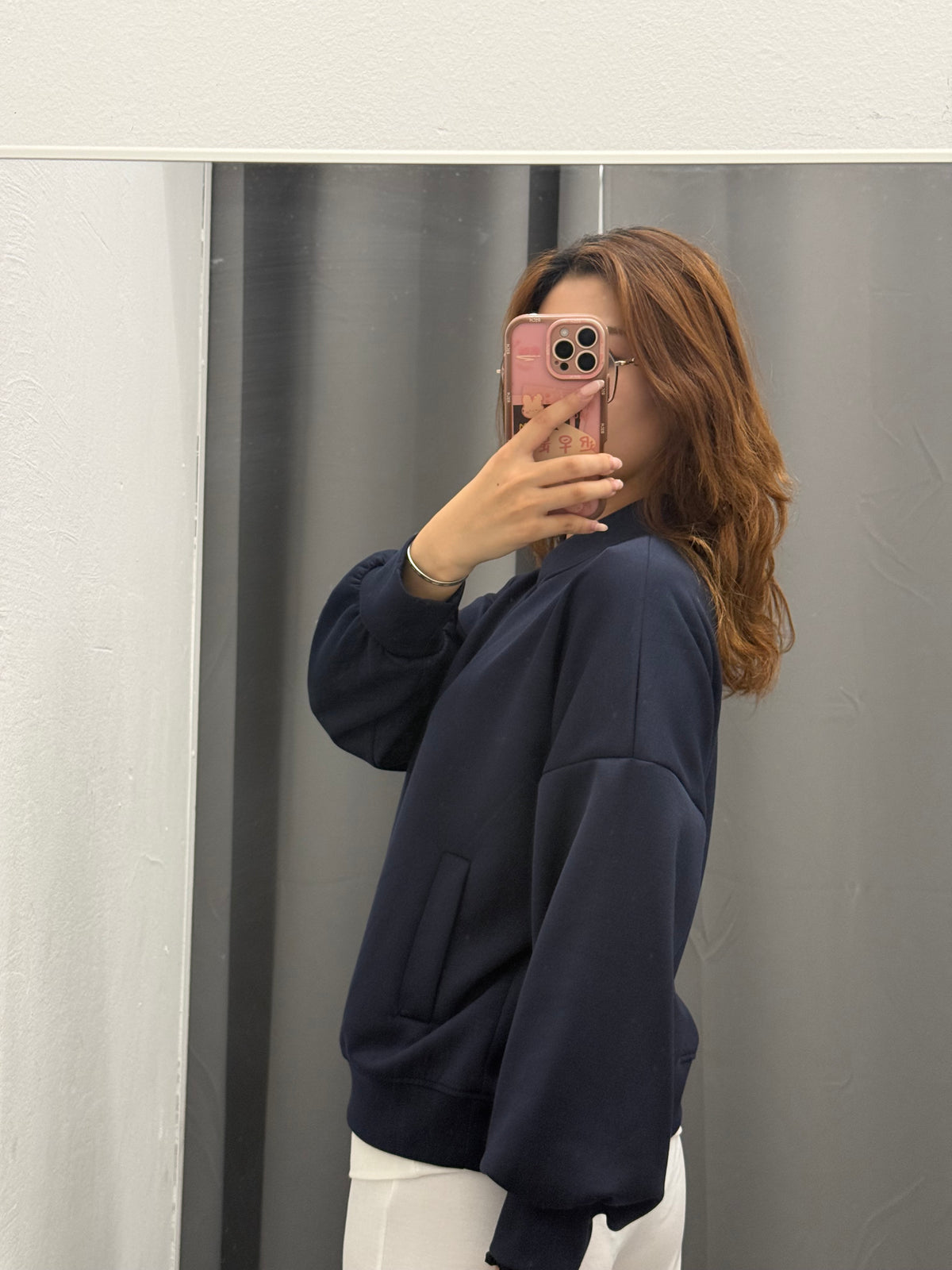 Felpa over fit con chiusura a zip e tasche FGD MODA