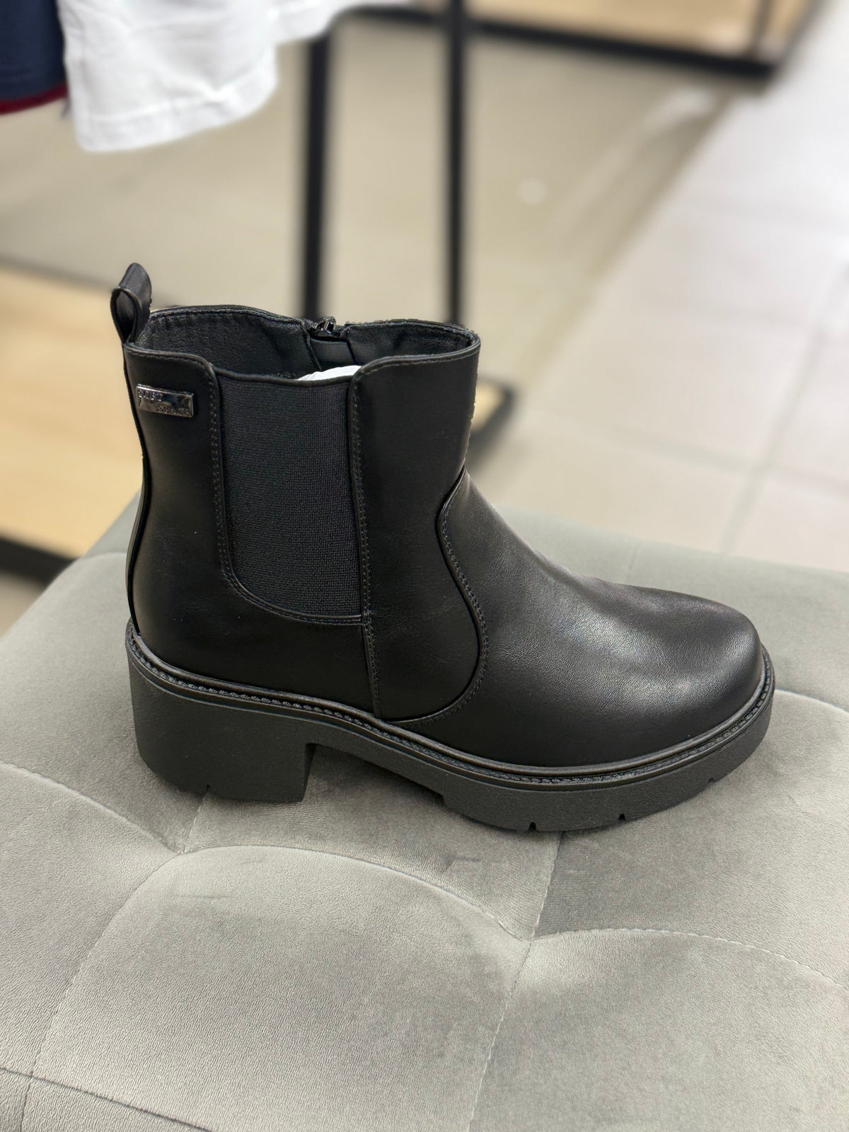 Stivaletti In Ecopelle Con Elastico Laterale E Zip Tacco 5cm MG8921 FGD MODA
