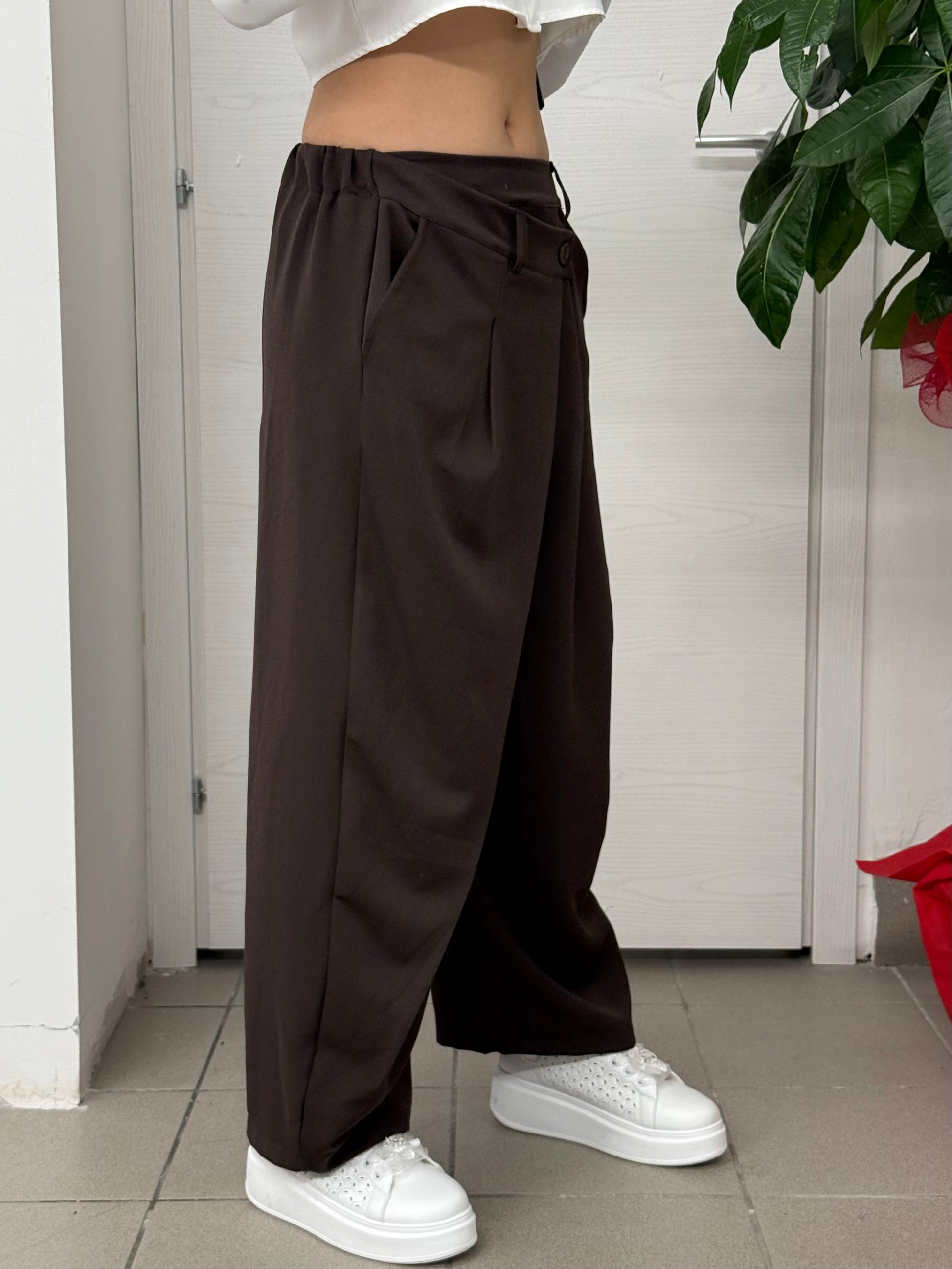 Pantaloni con doppia abbottonatura FGD MODA