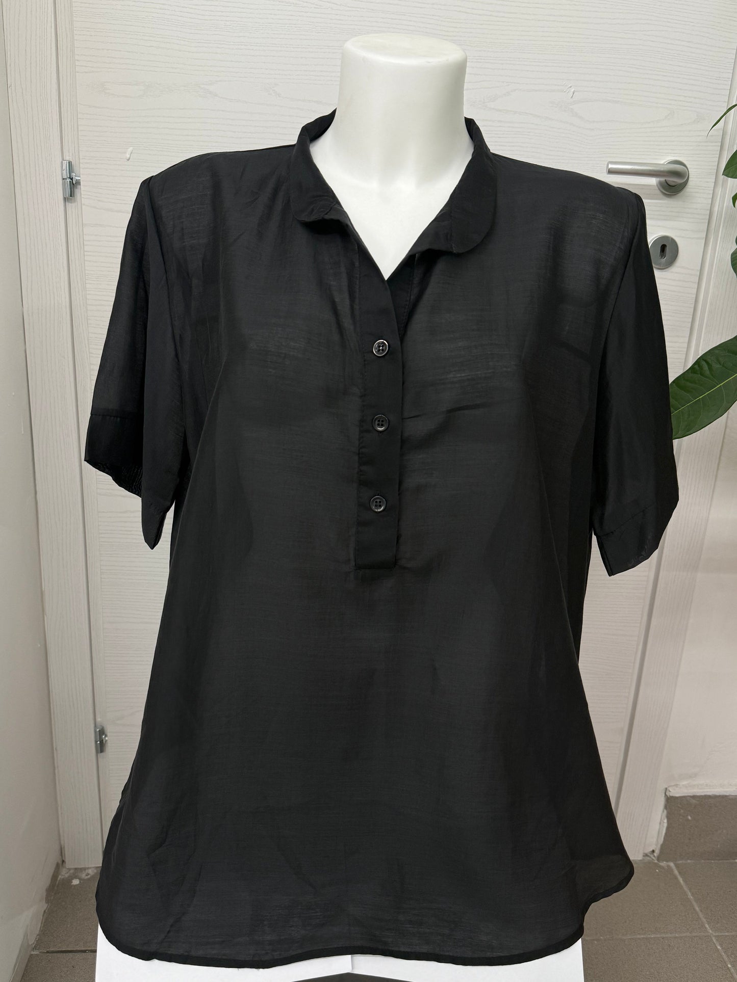 Blusa con collo alla coreana FGD MODA