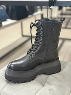 Anfibi in ecopelle con lacci con platform alta FGD MODA