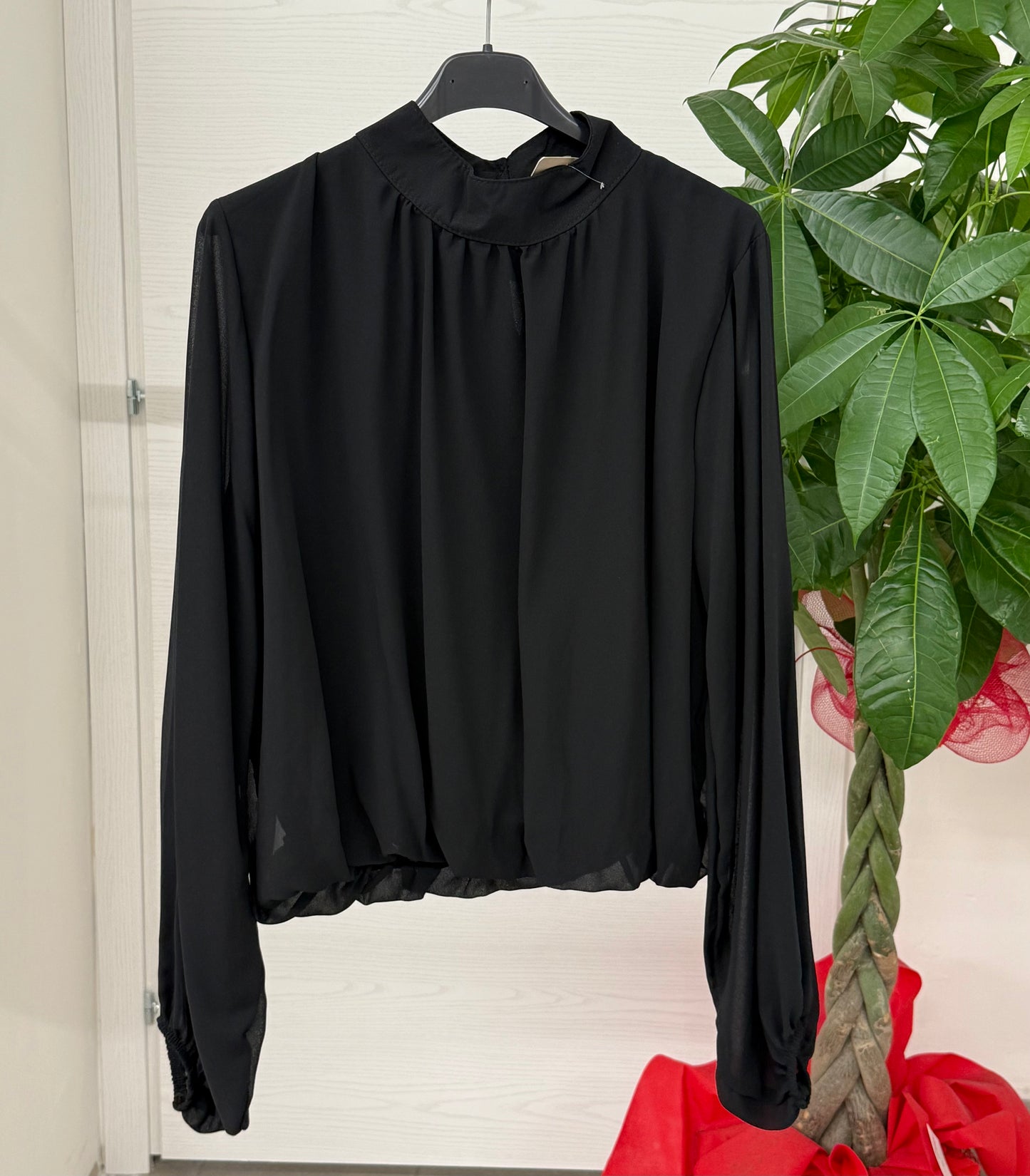 Camicetta con maniche a palloncino FGD MODA