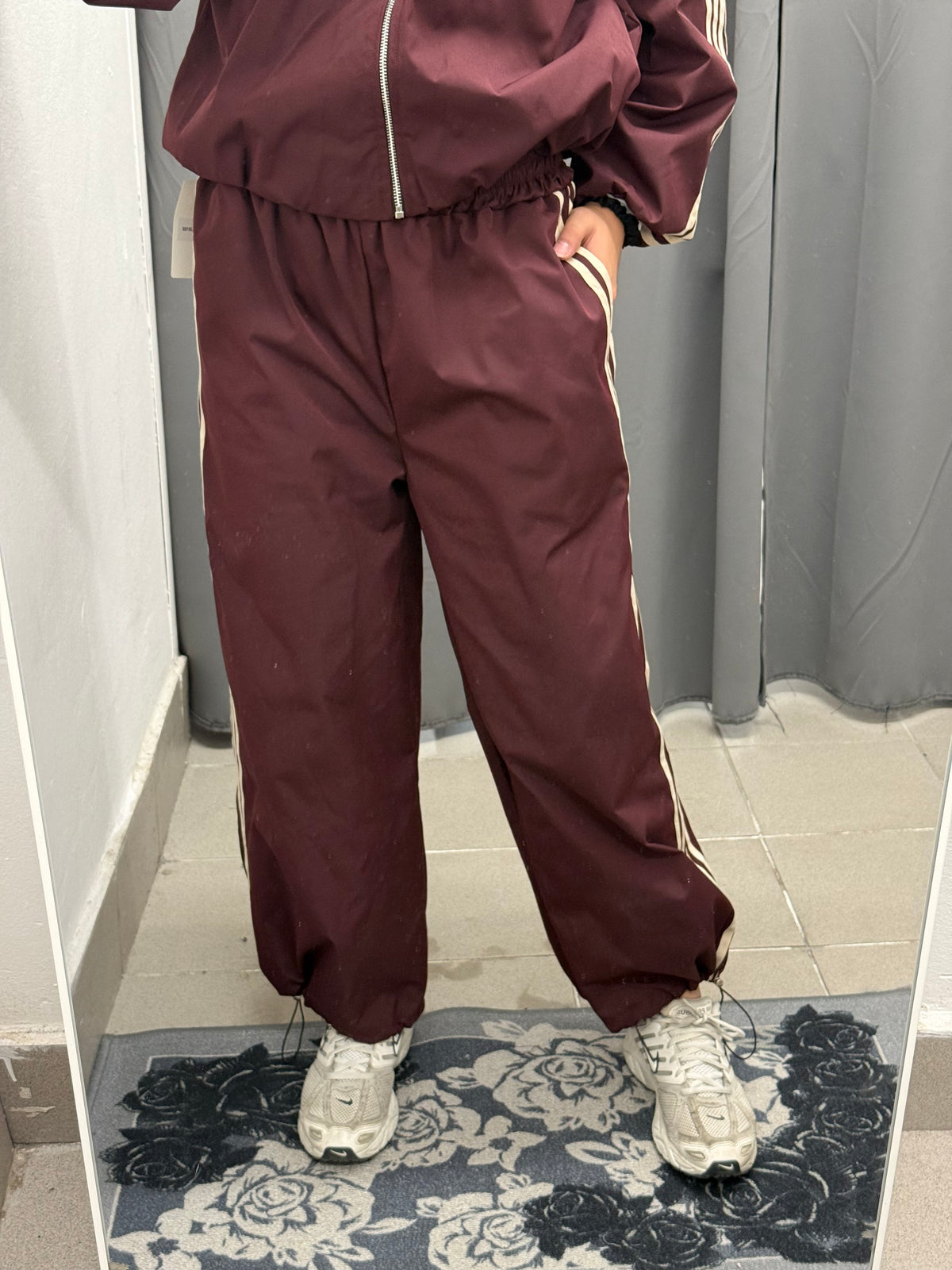 Set Coordinato Acetato Giacca E Pantaloni Con Coulisse Con Strisce Laterali FGD MODA