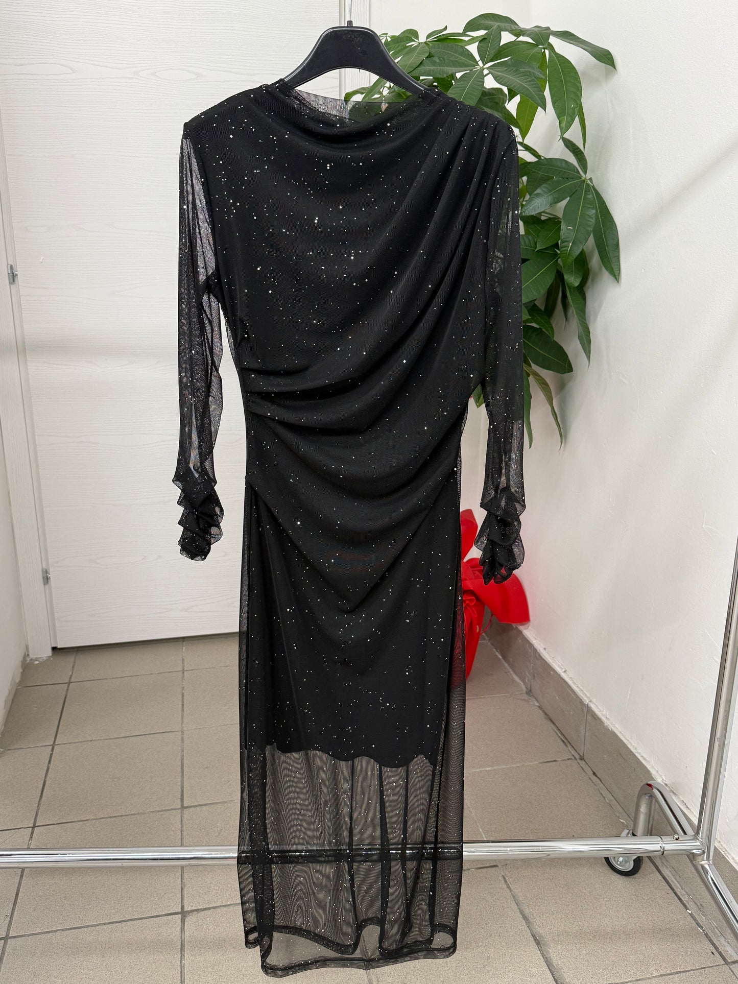 Abito lungo brillantinato con balze FGD MODA