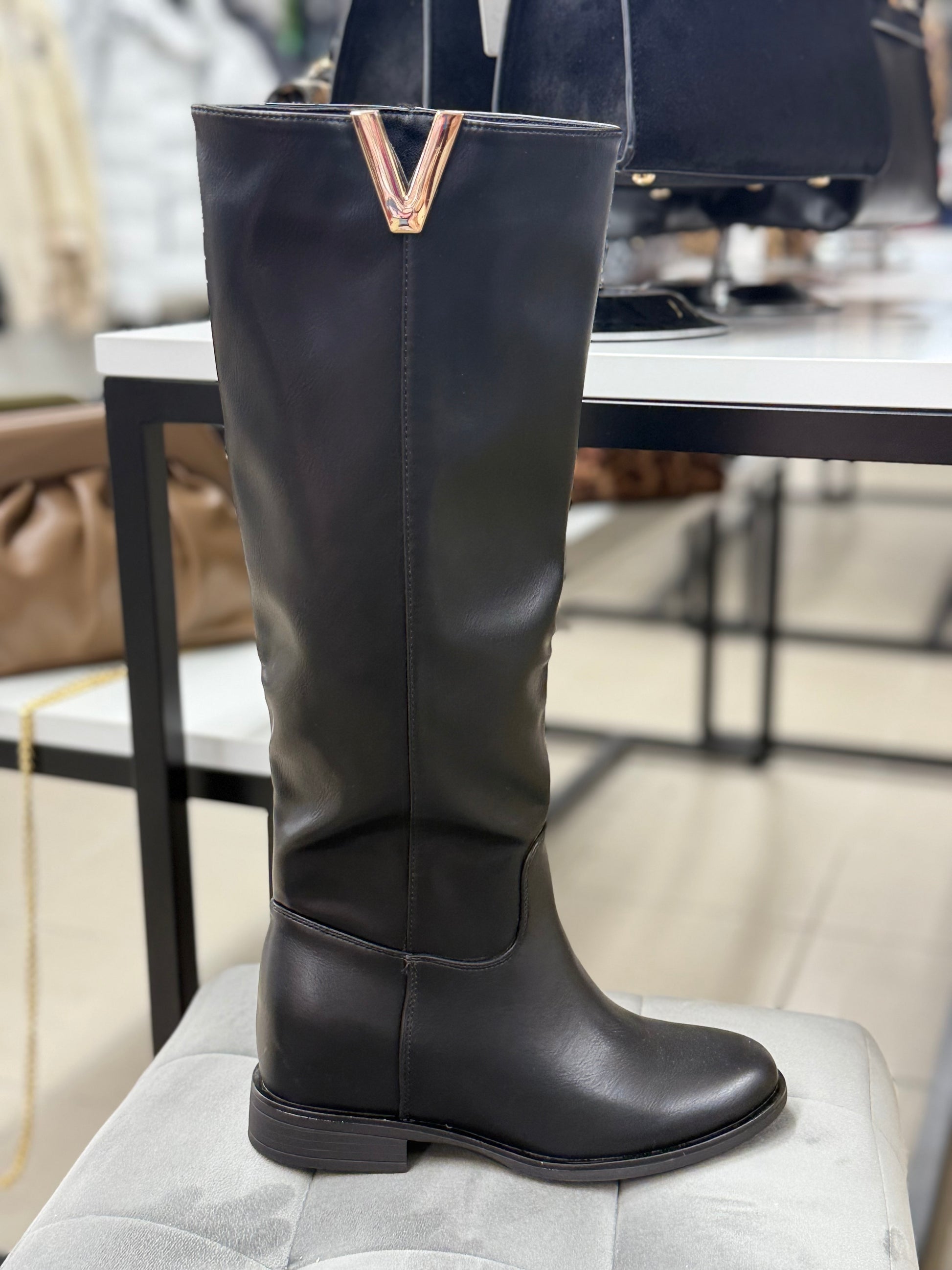 Stivali in ecopelle con zeppa interna FGD MODA