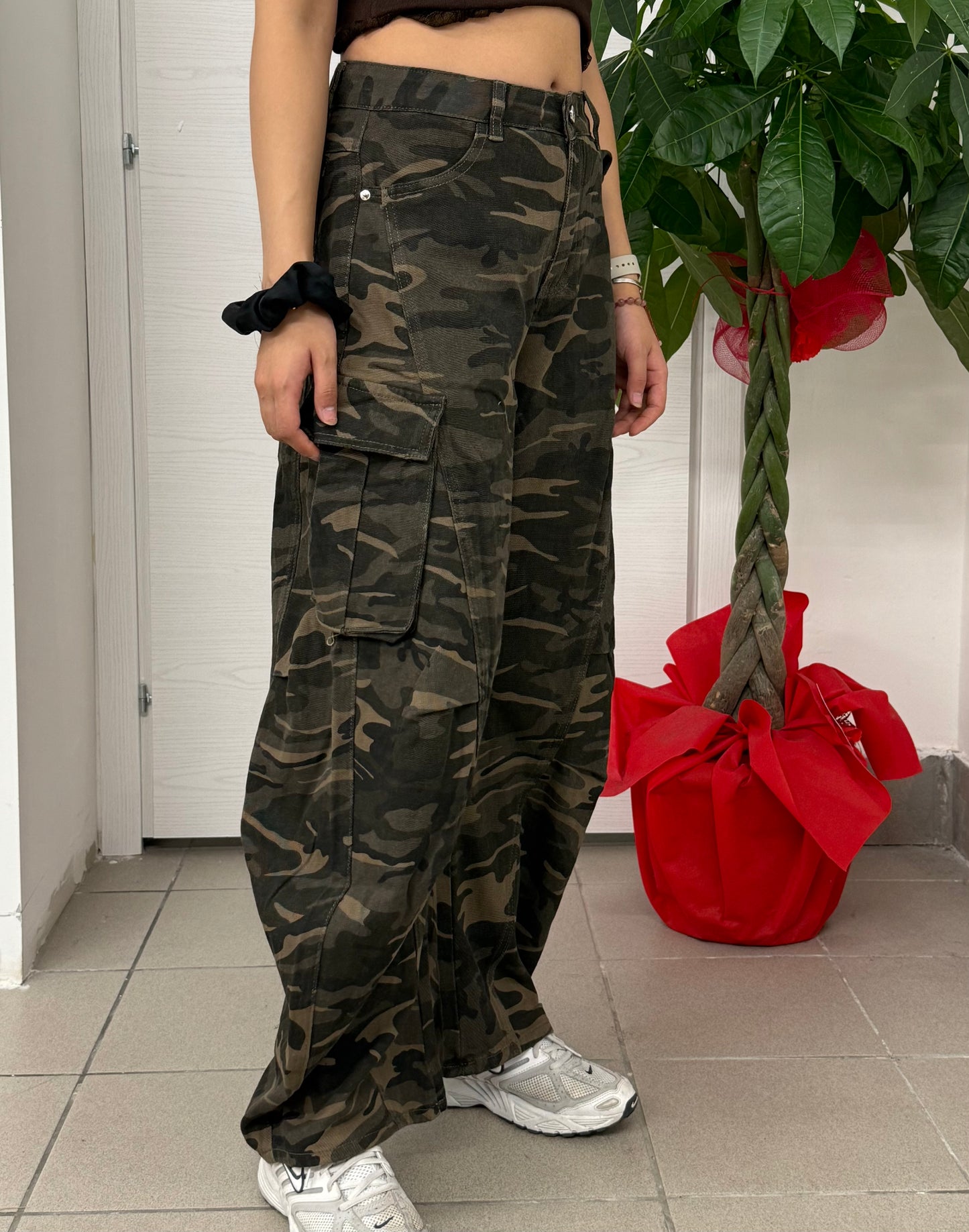 Jeans baggy cargo militare