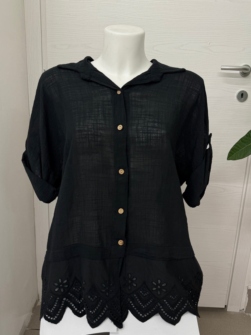 Blusa con bordo sangallo FGD MODA